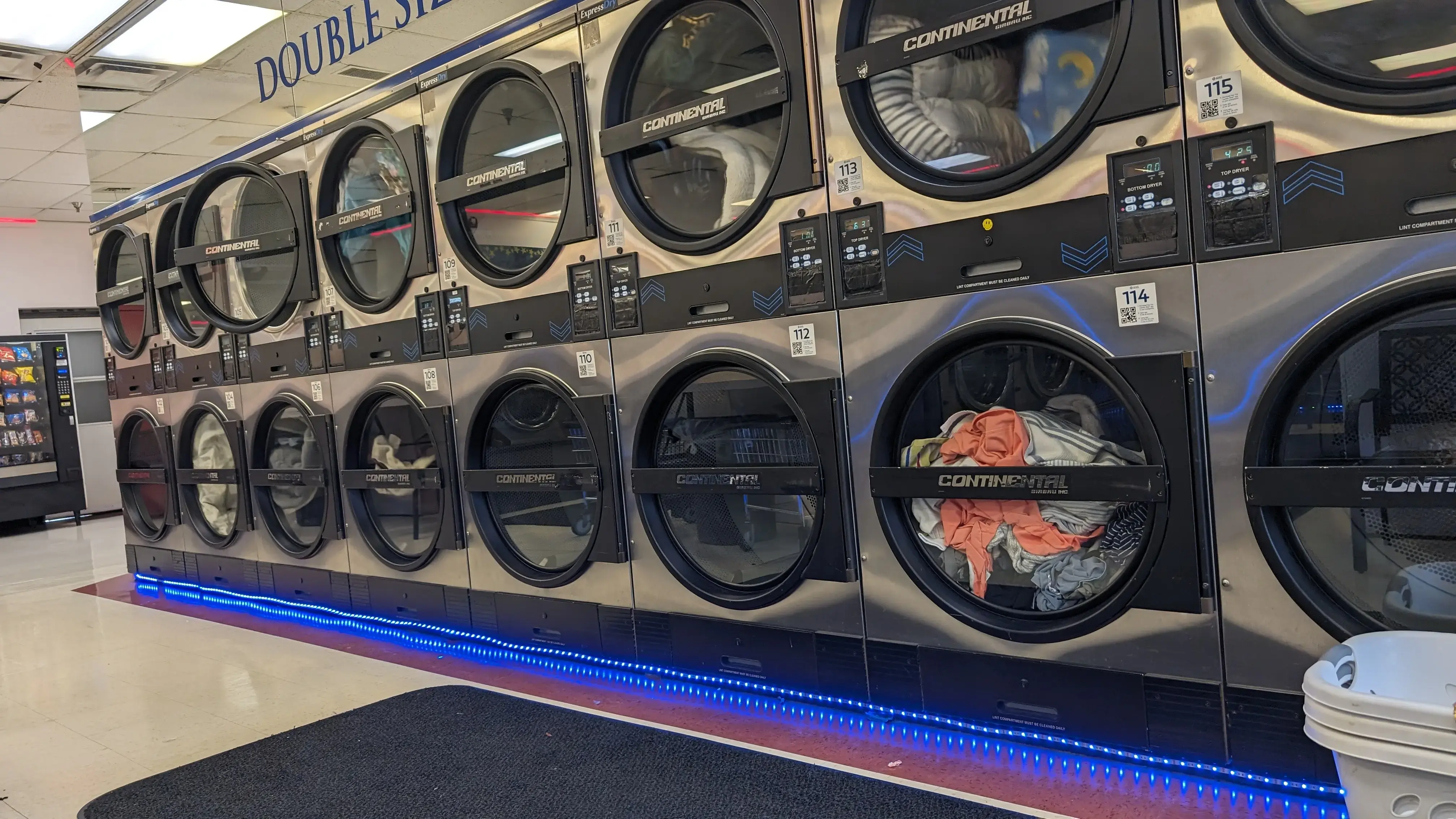 Family Laundromat - Image 13