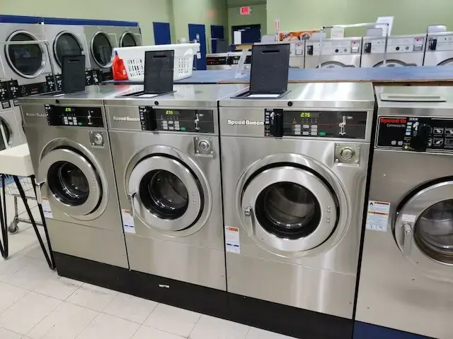 Family Laundry Center thumbnail 2