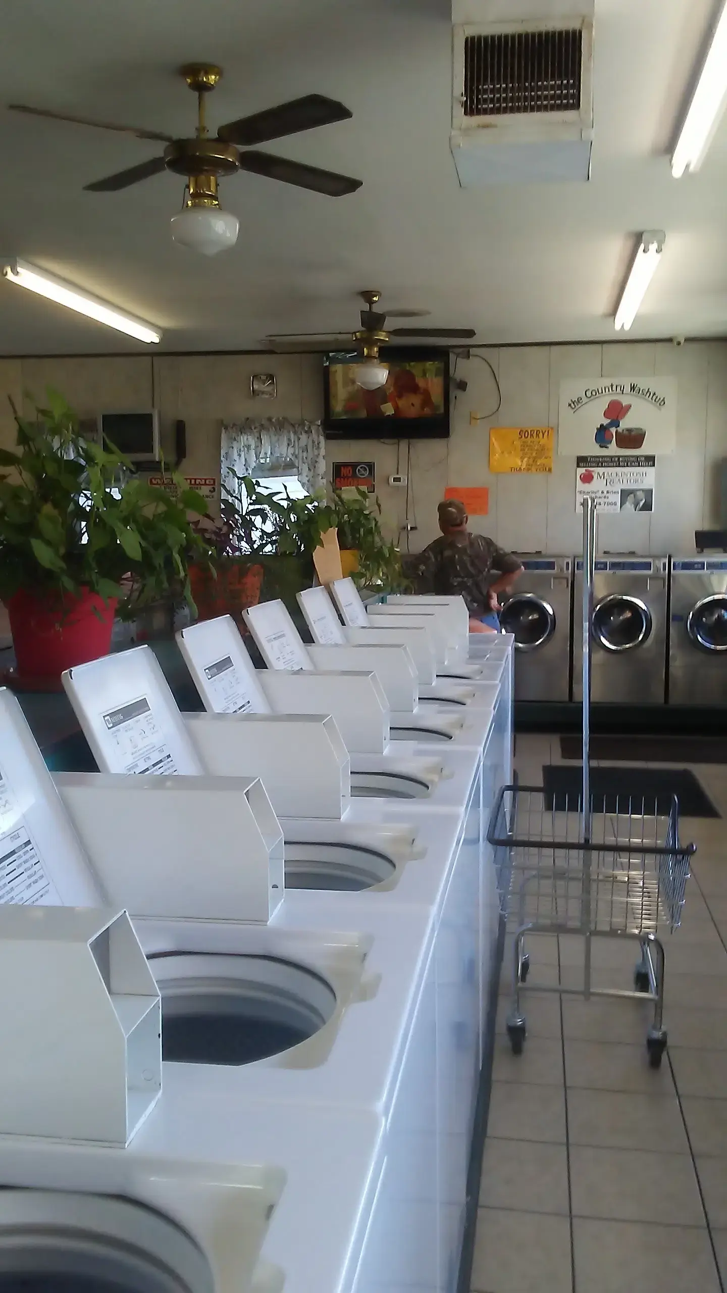 Family Laundry location