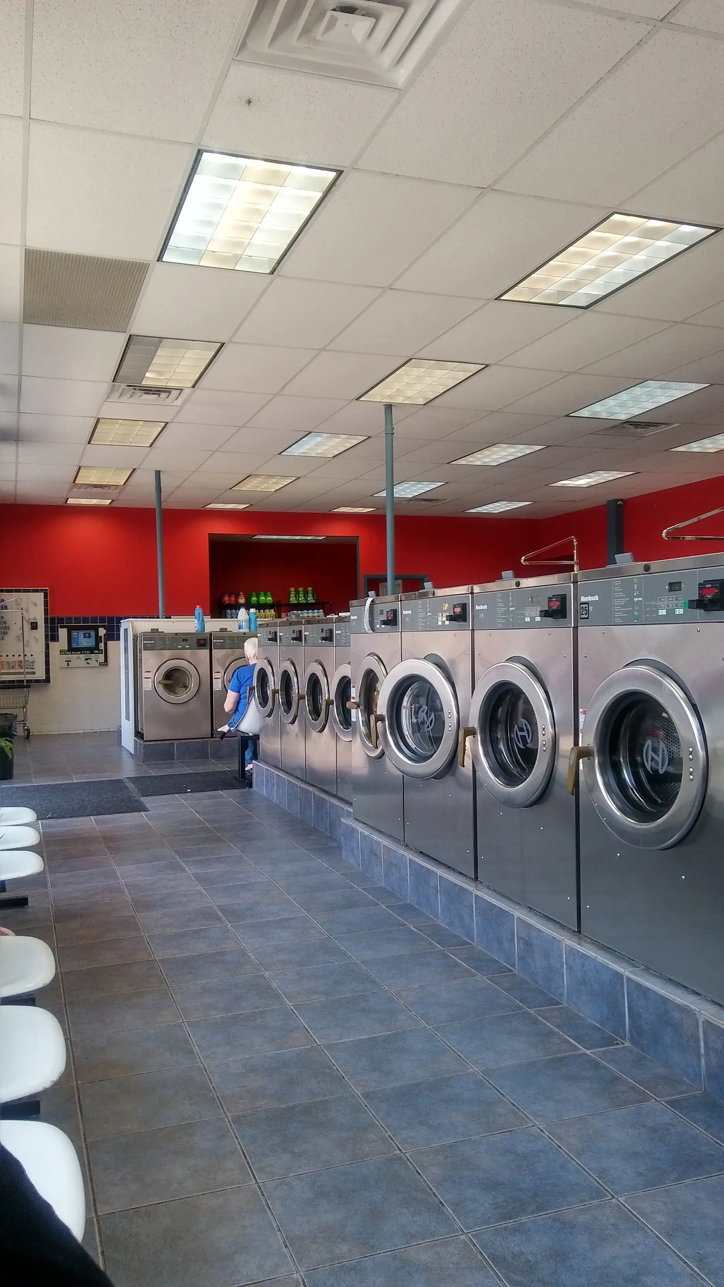 Family Laundry thumbnail 10