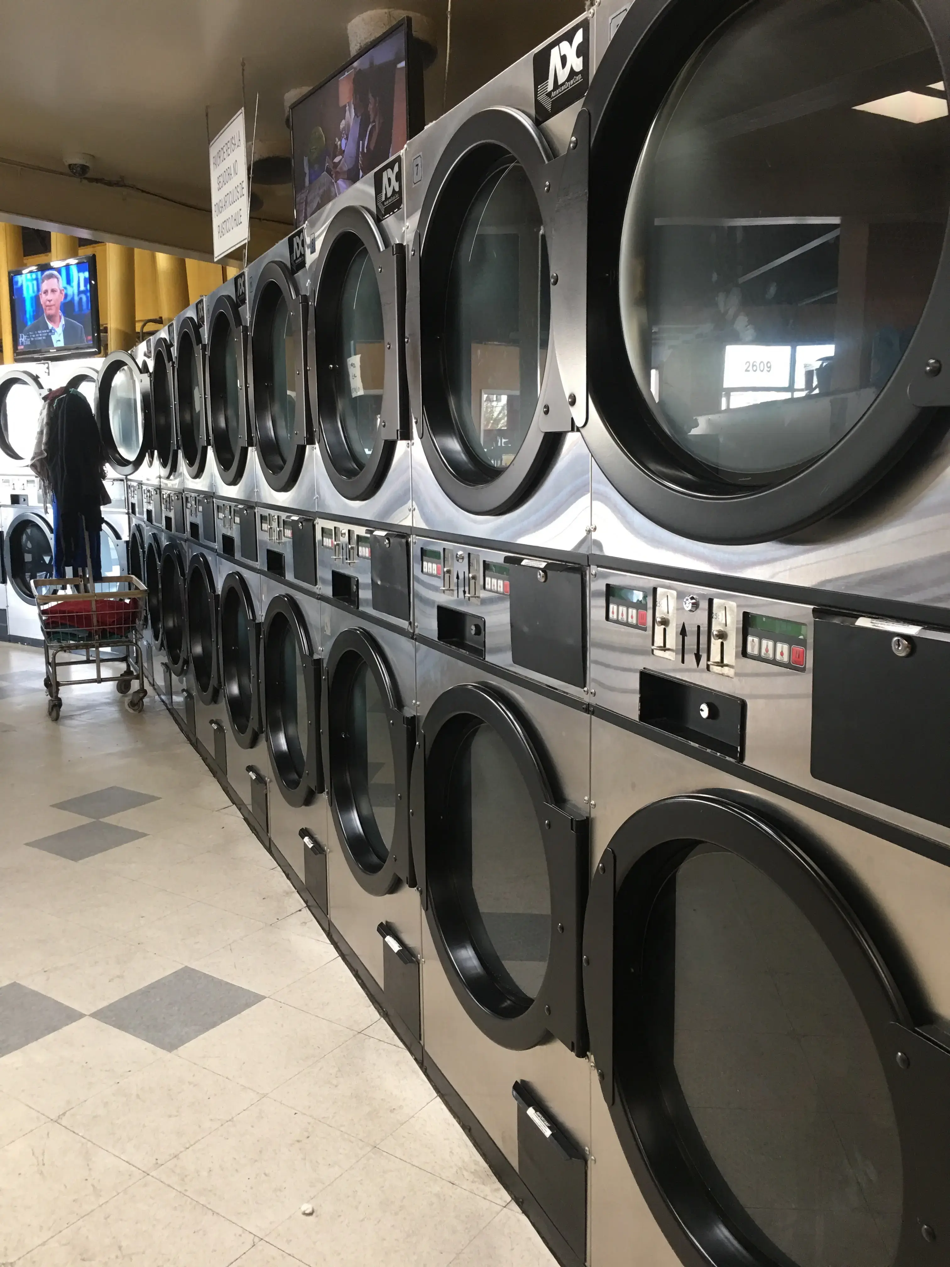 Family Laundry: Premium Wash & Fold Delivery thumbnail 16