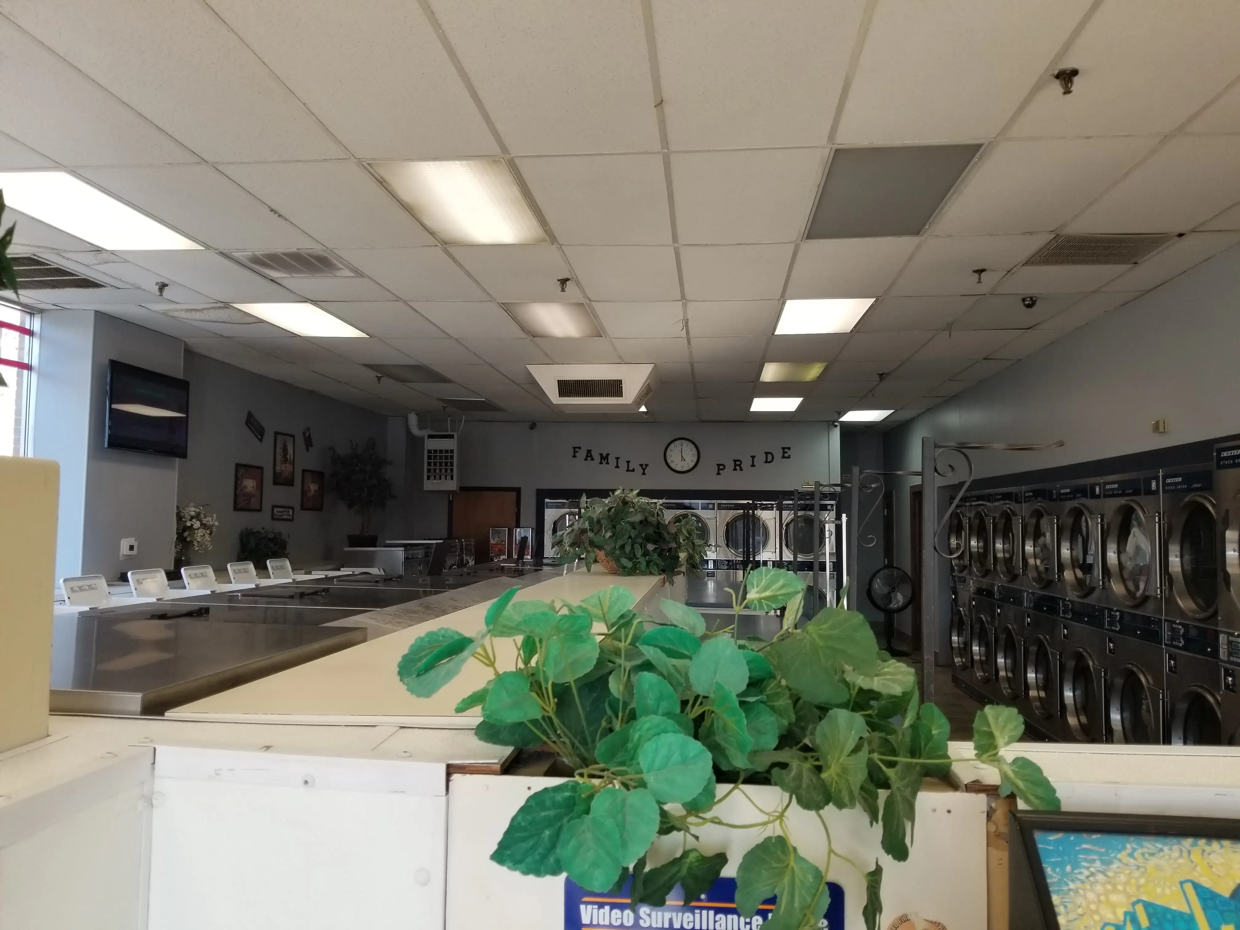 Family Pride Laundry - Image 7