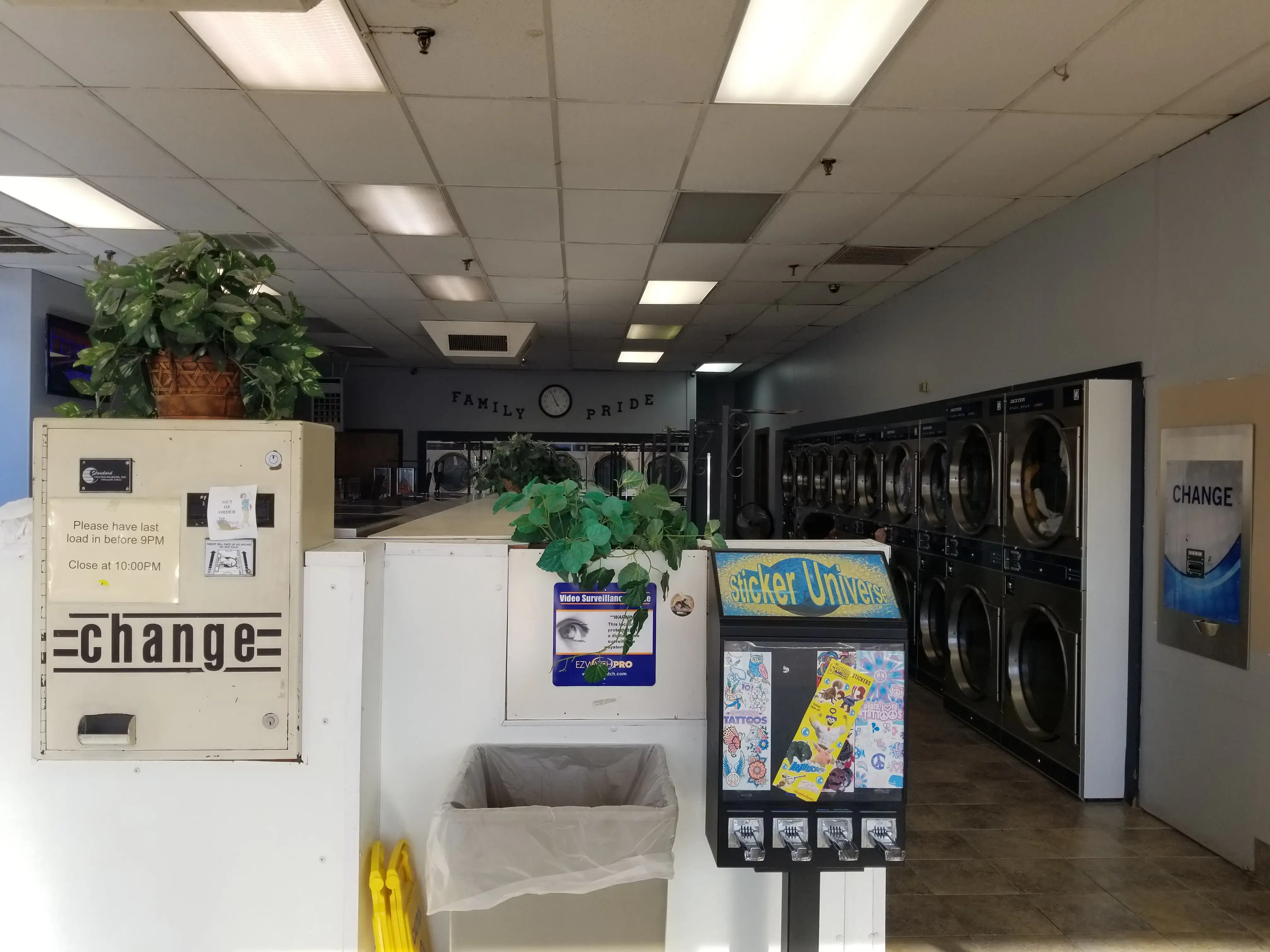 Family Pride Laundry thumbnail 18