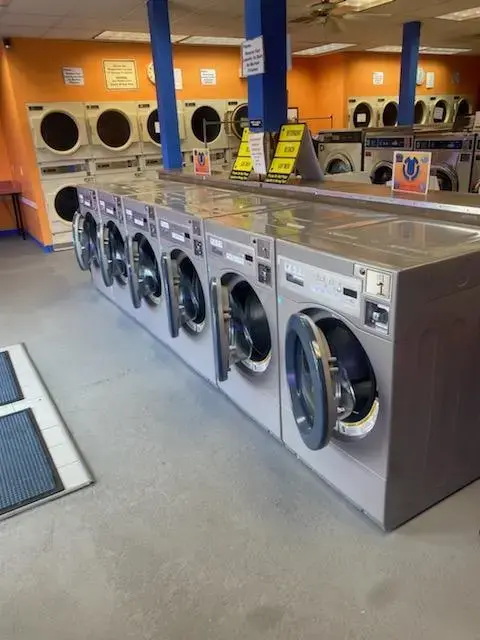 Family Strongfold (Stony Hill) laundromat location