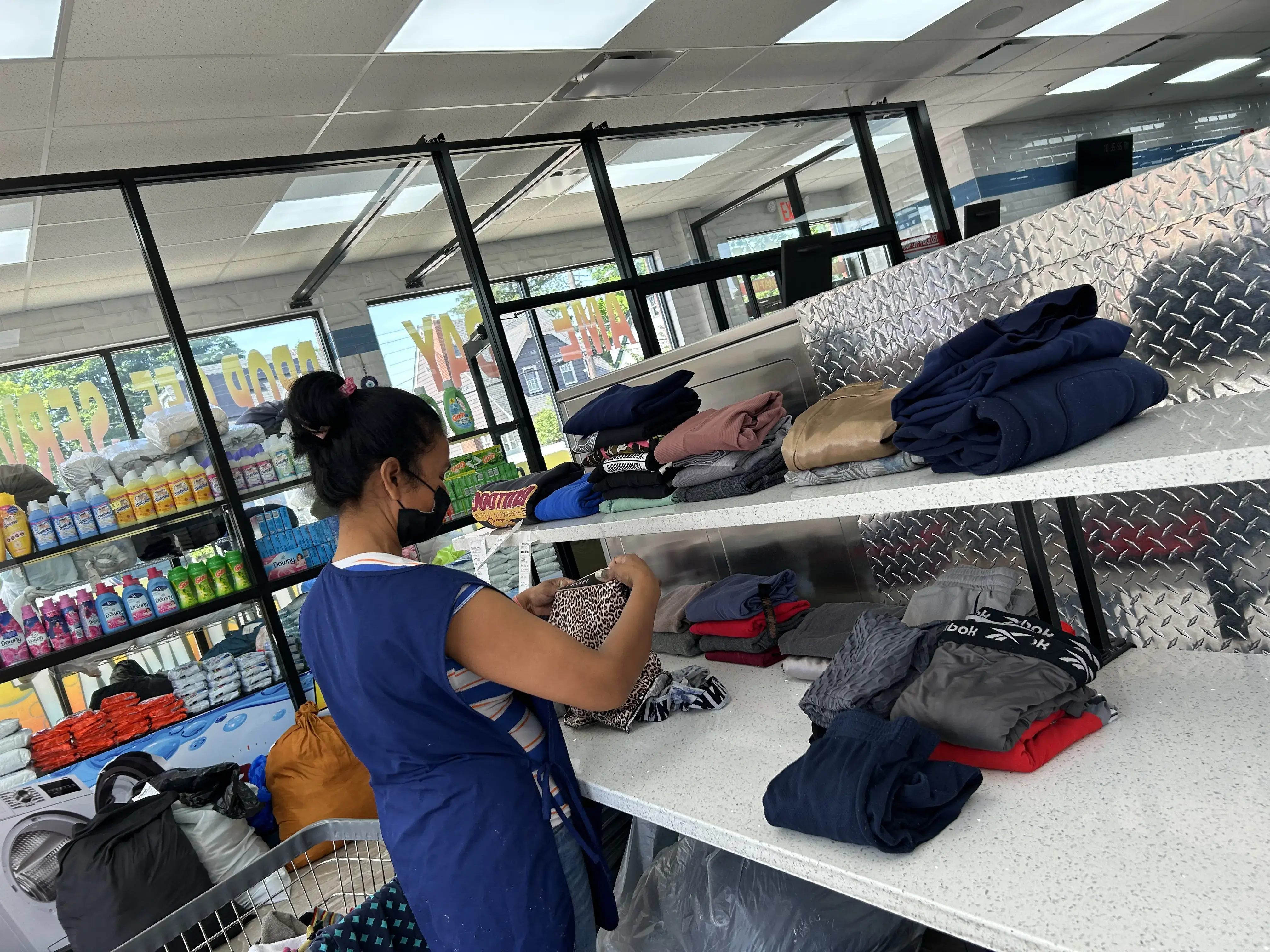 Farmers Laundromat thumbnail 5