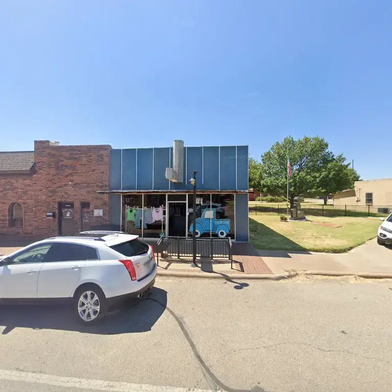 Farmhouse Cleaners location