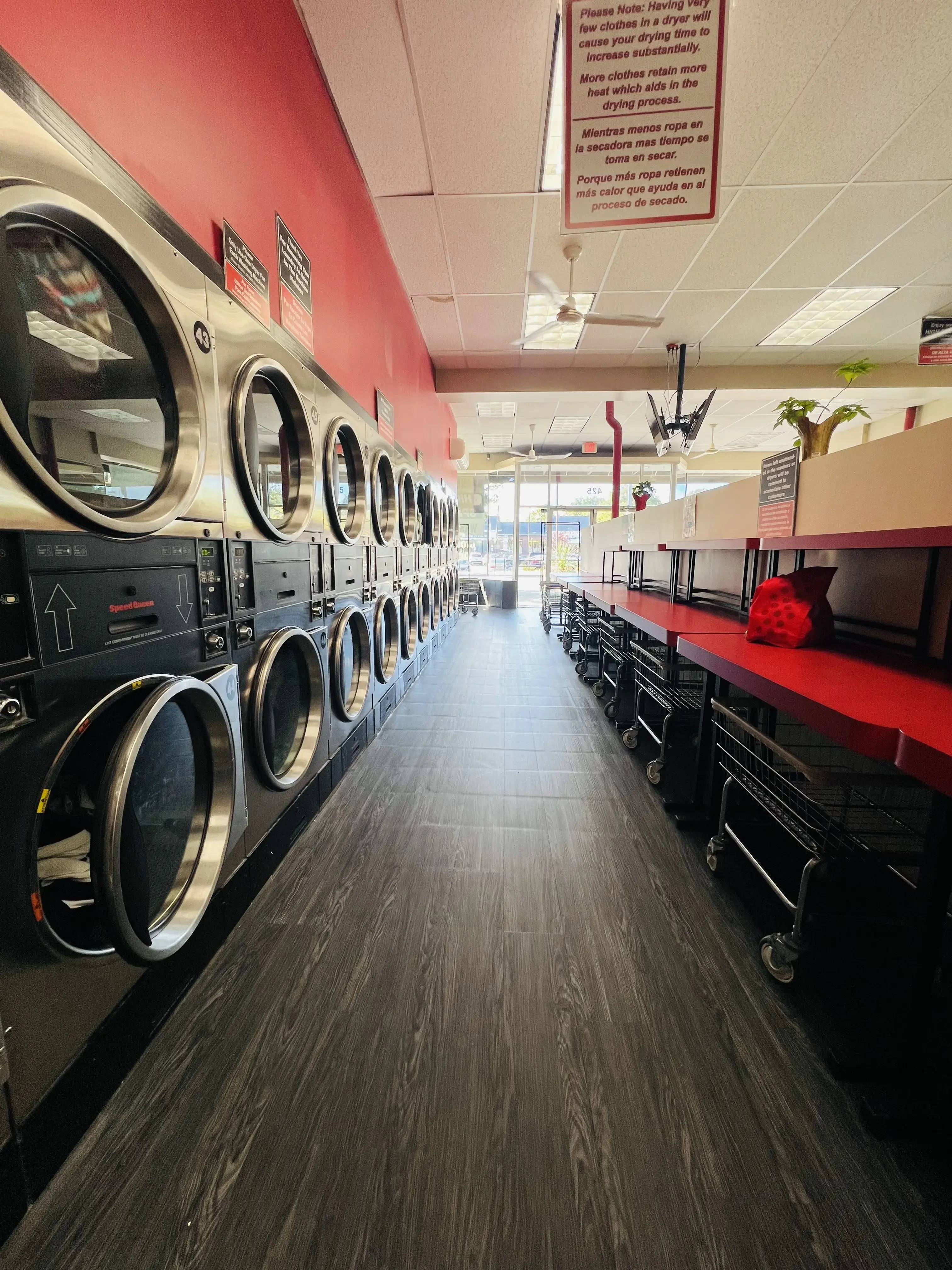 Farmingdale Village Laundromat - Image 17