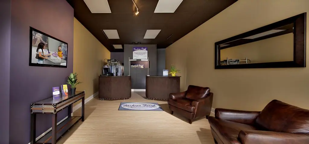 Fashion Fresh Dry Cleaners & Alterations - Image 12