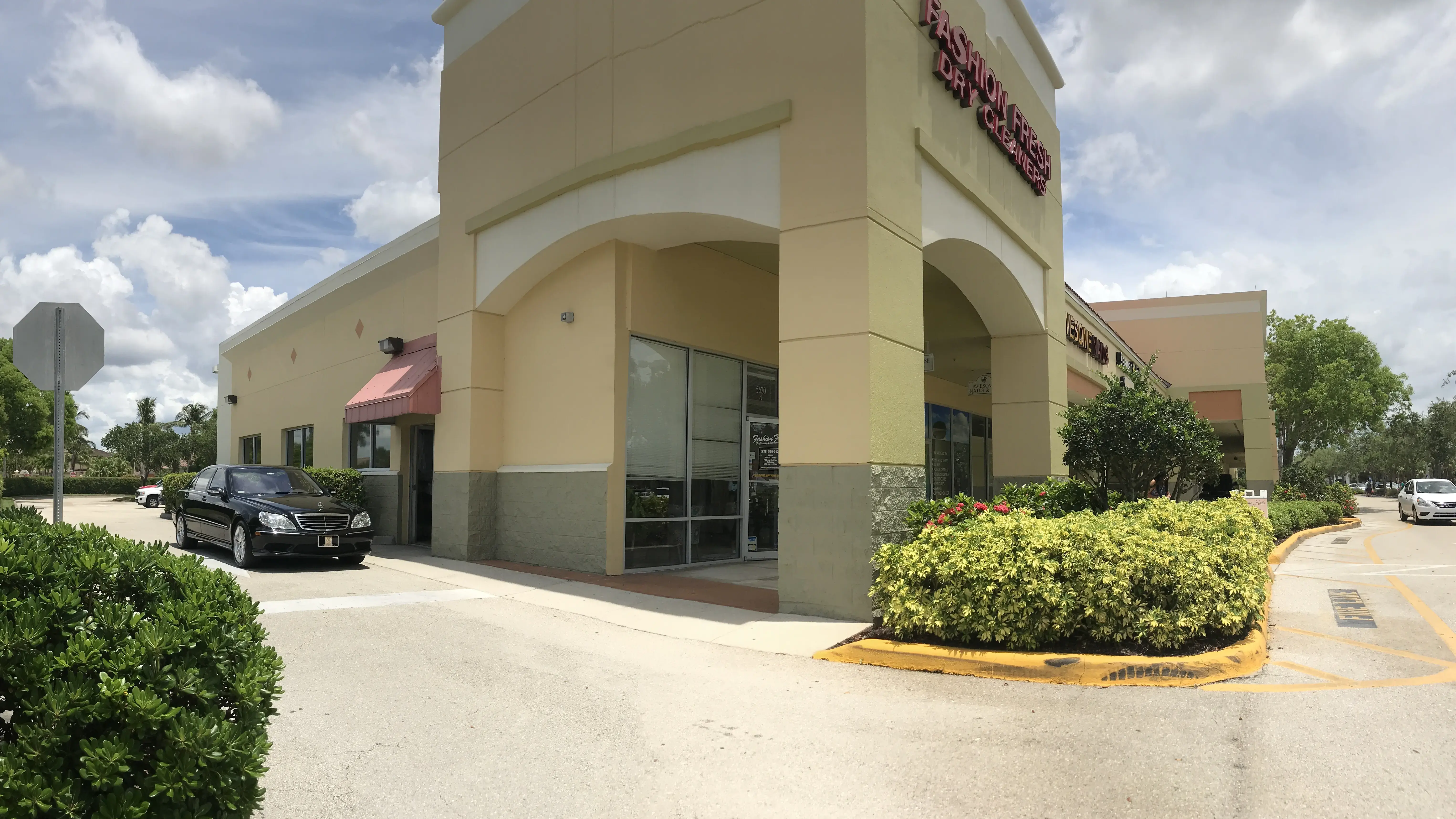 Fashion Fresh Dry Cleaners & Alterations - Image 1