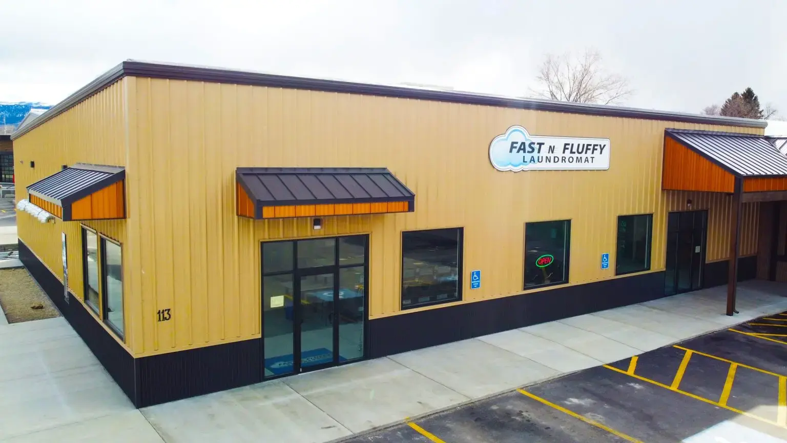 Fast & Fluffy Laundromat - Image 3