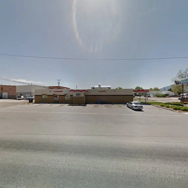 Fast & Fluffy Laundromat - Image 12