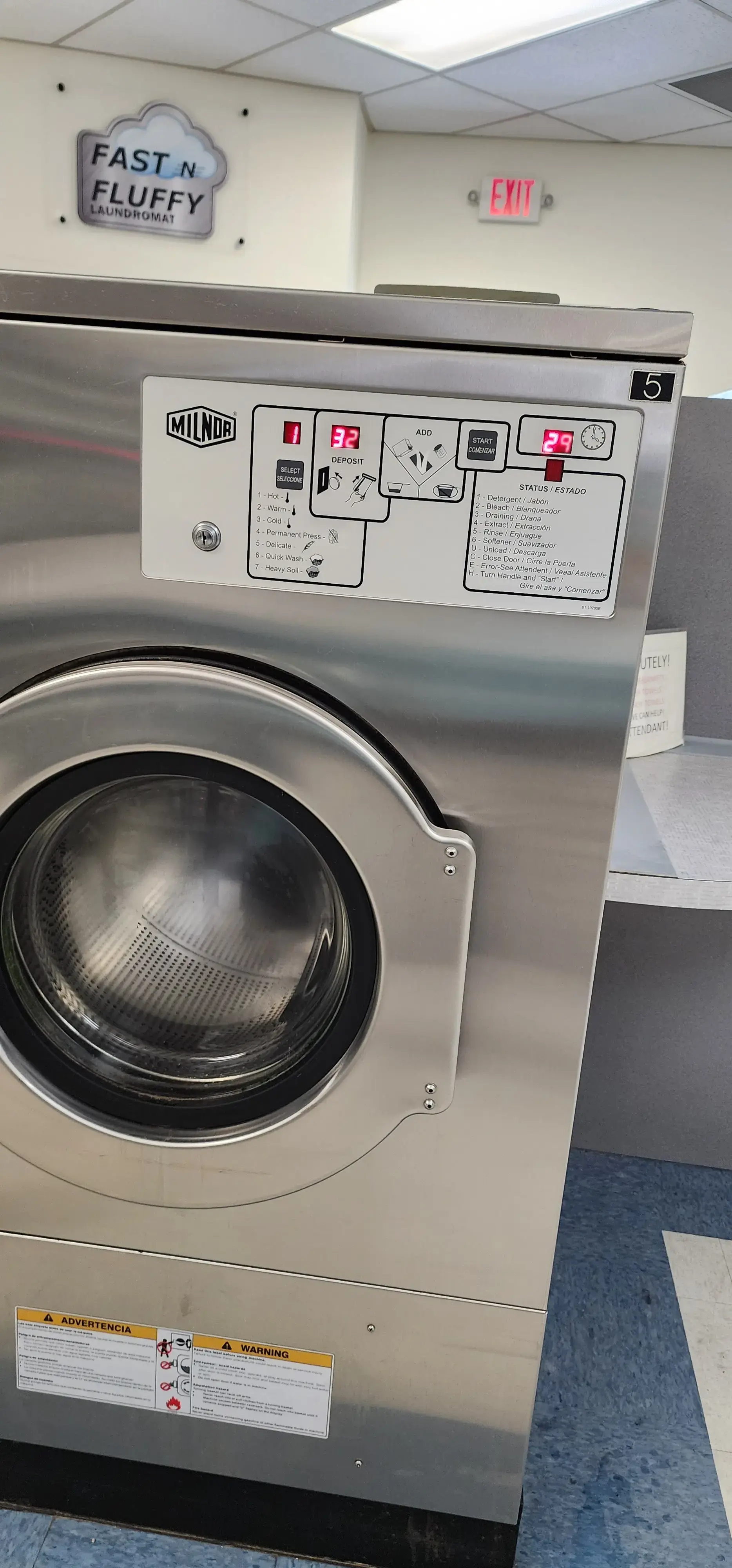 Fast & Fluffy Laundromat - Image 8