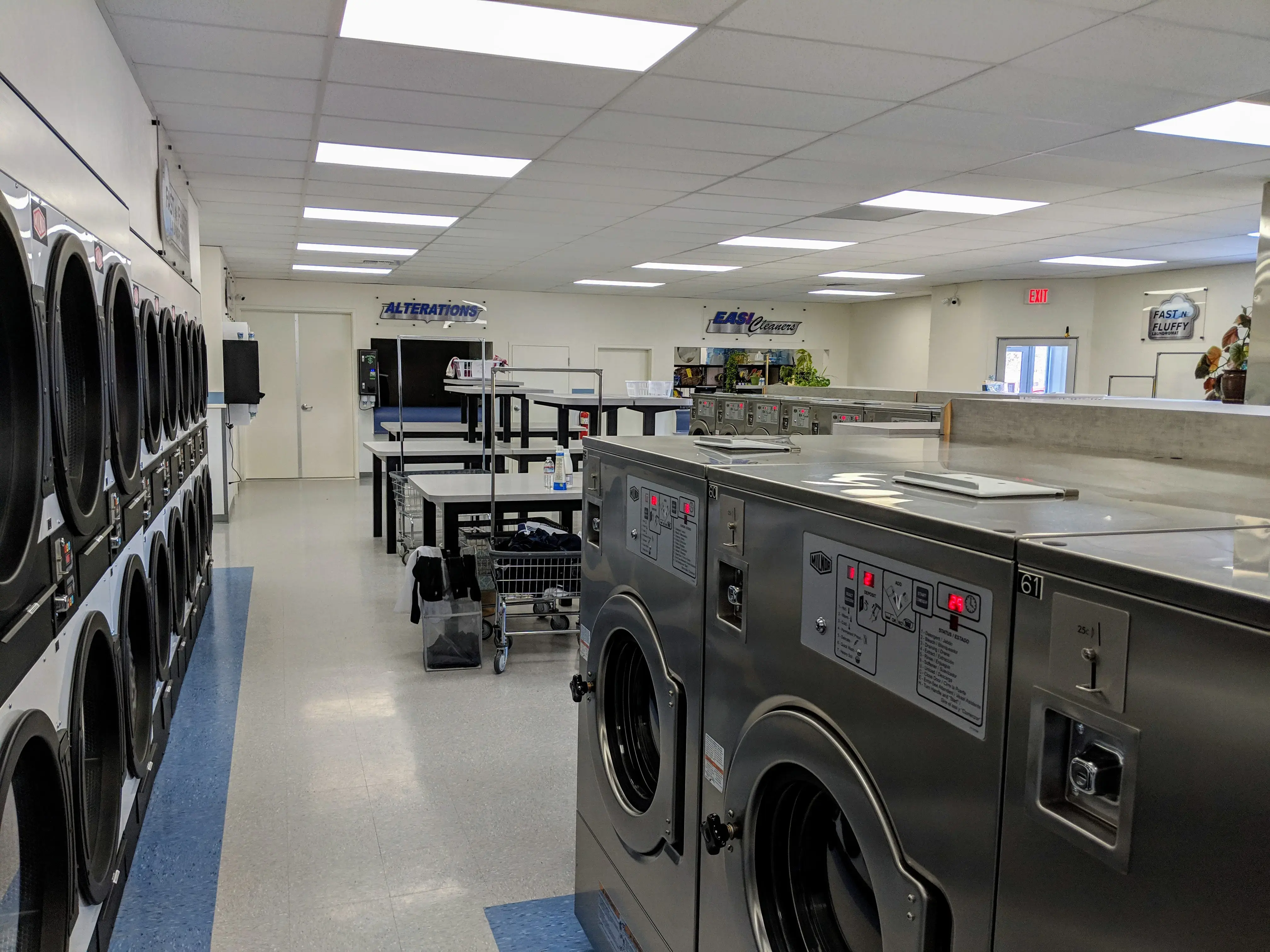 Fast & Fluffy Laundromat thumbnail 5