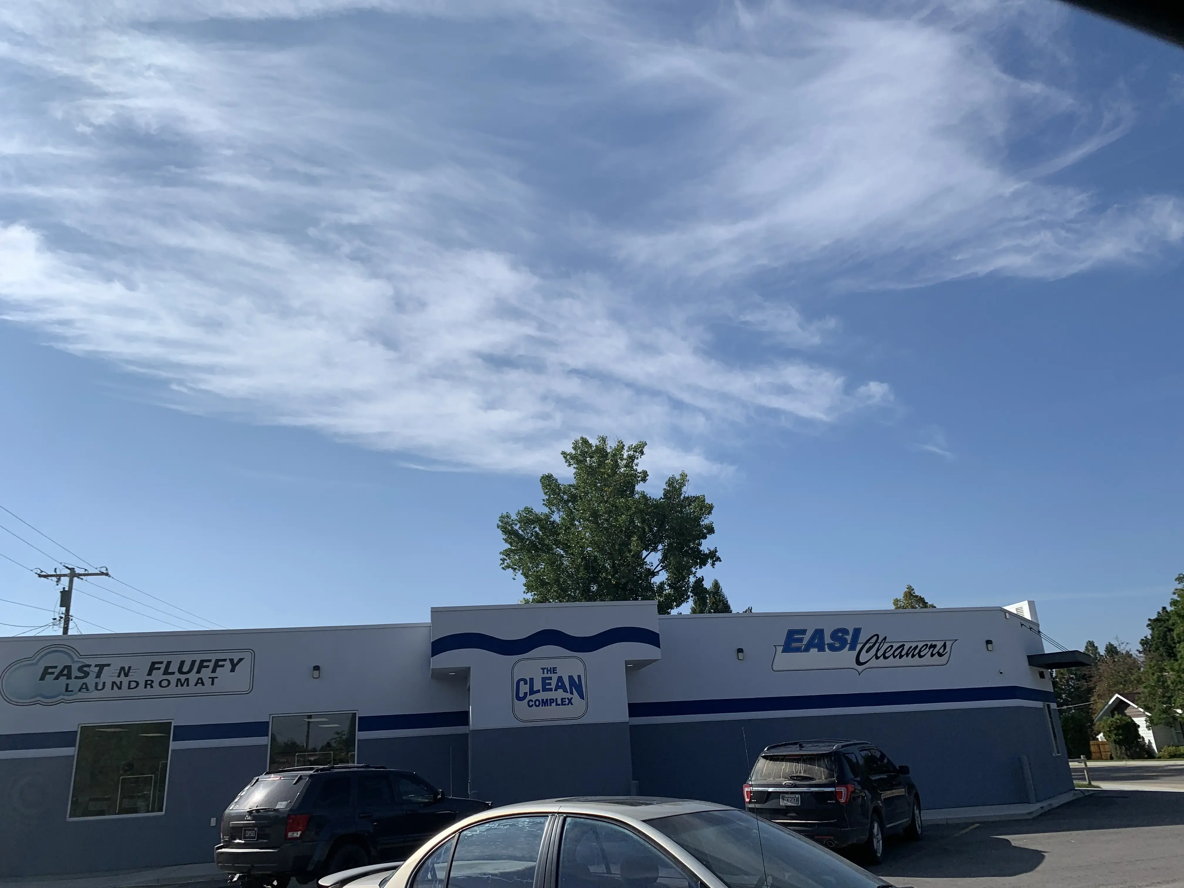 Fast & Fluffy Laundromat thumbnail 3