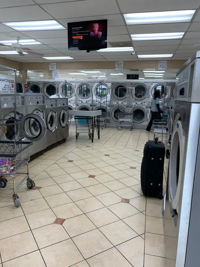 Fast & Fresh Coin Laundry location