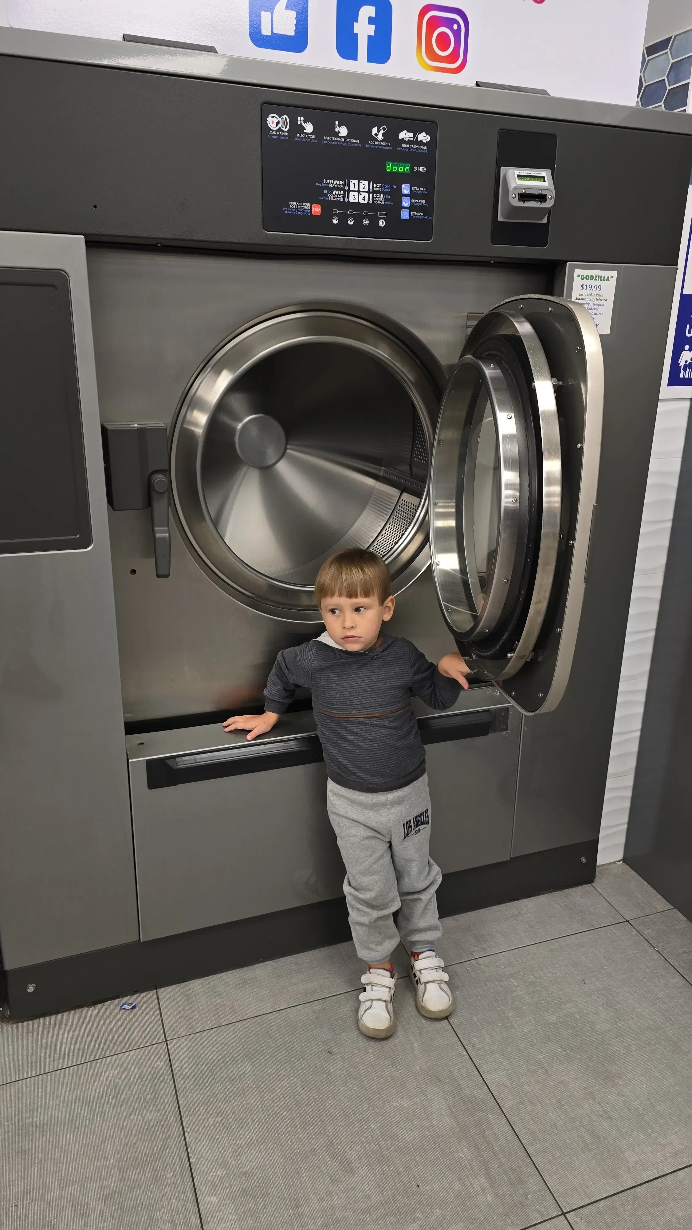 Fast Laundry thumbnail 13