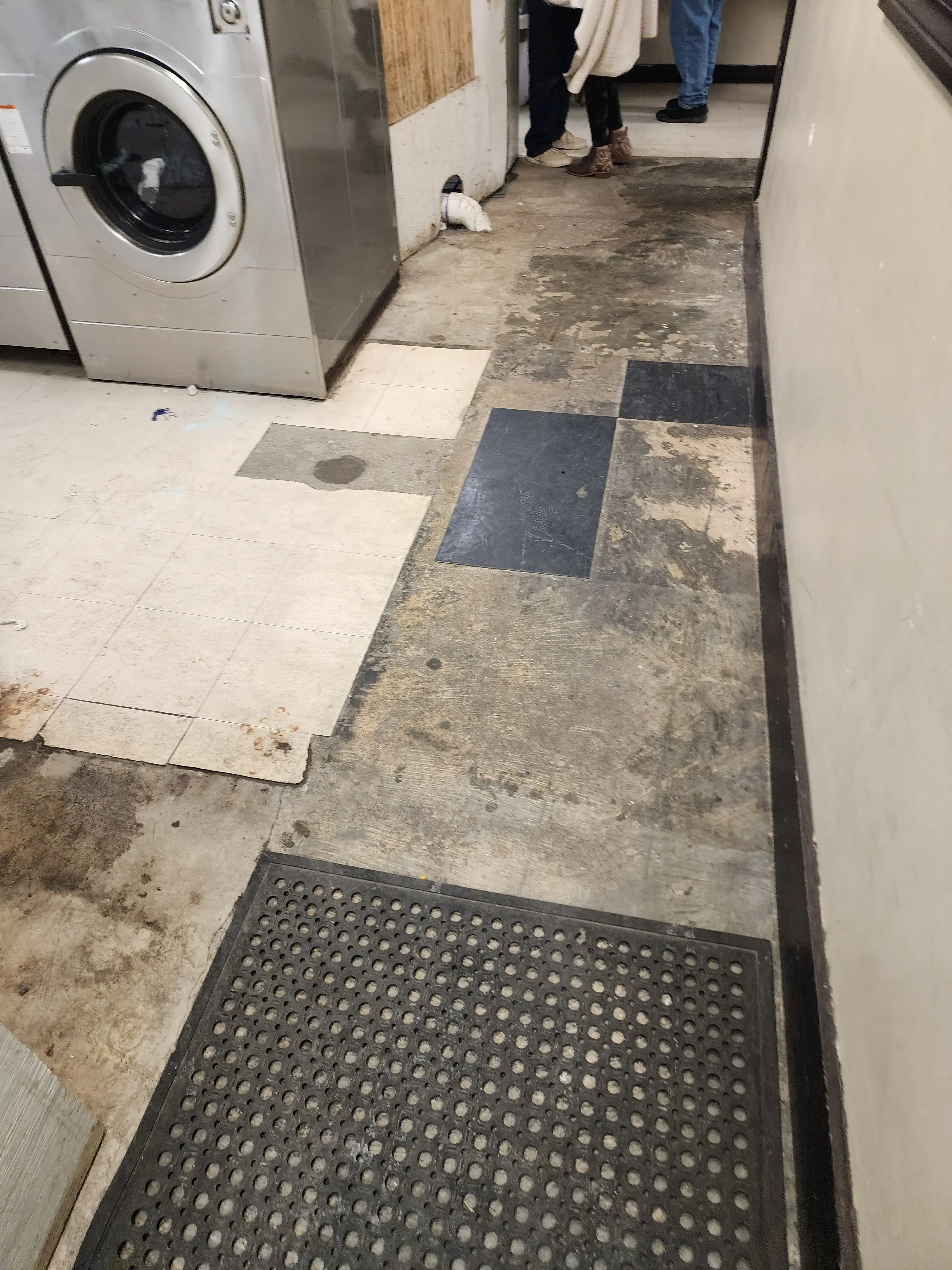 Fawaz Coin Laundry - Image 2