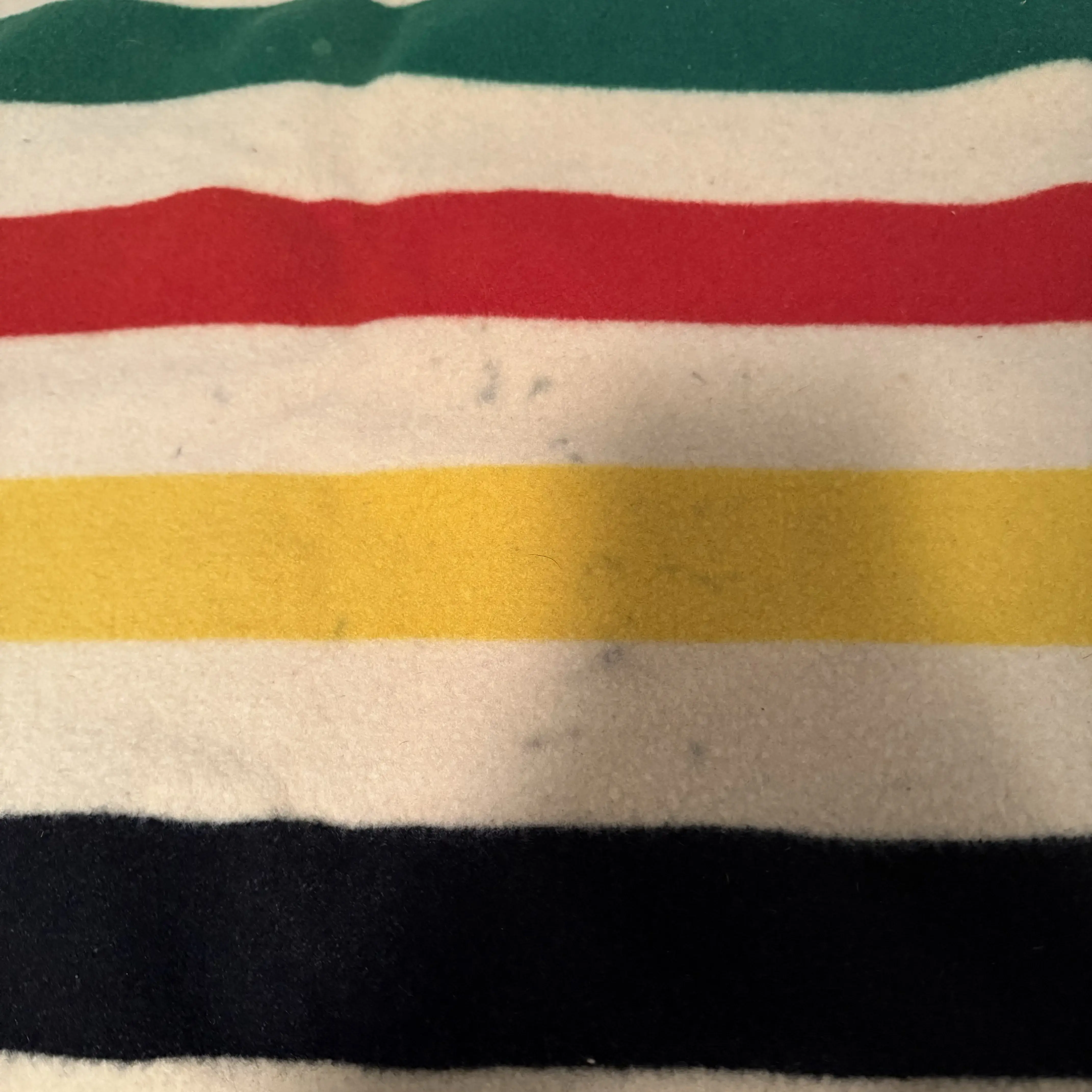 Faye's Laundry and Drycleaning thumbnail 2
