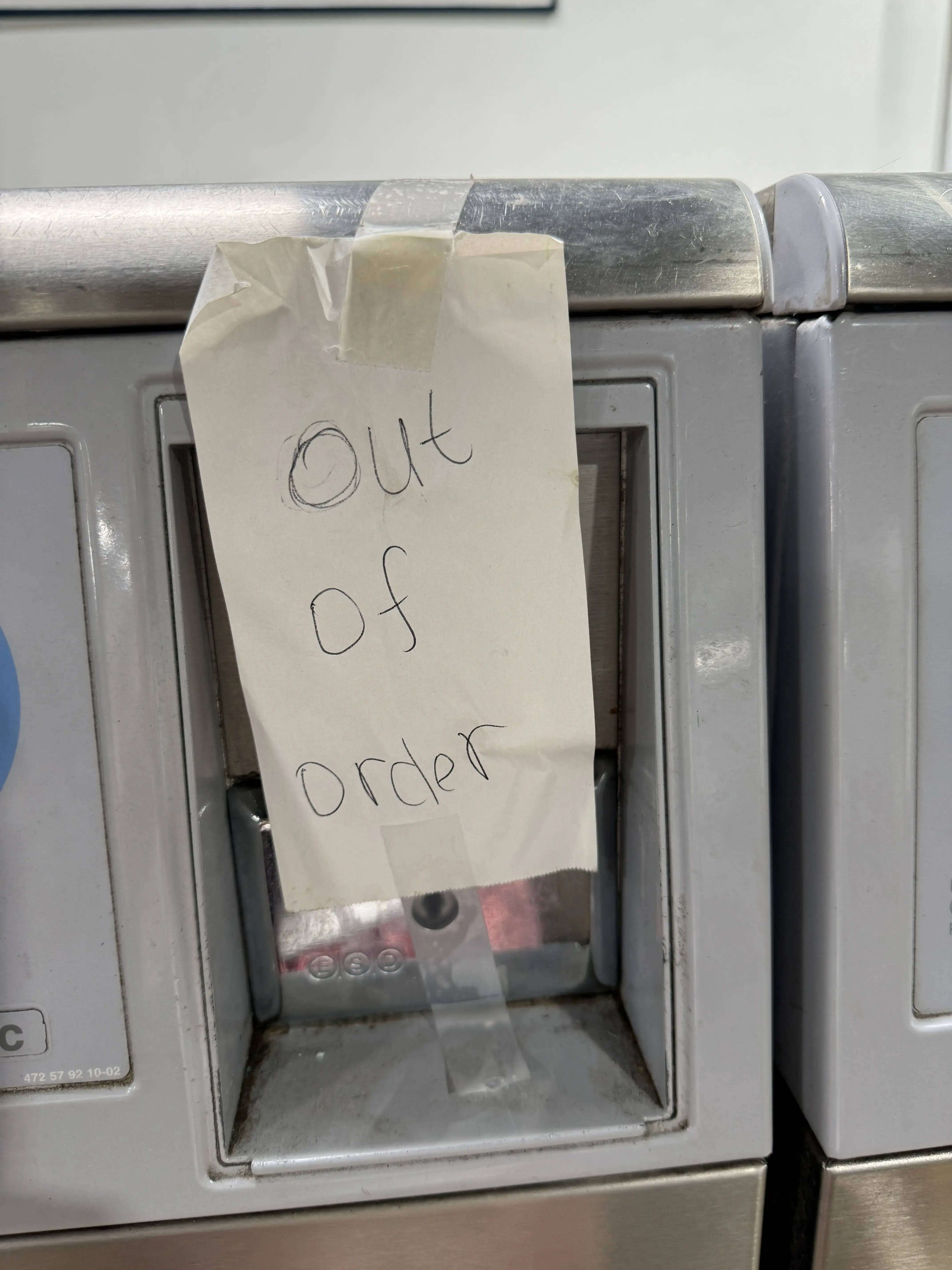 Faye's Laundry & Dry Cleaning - Image 10