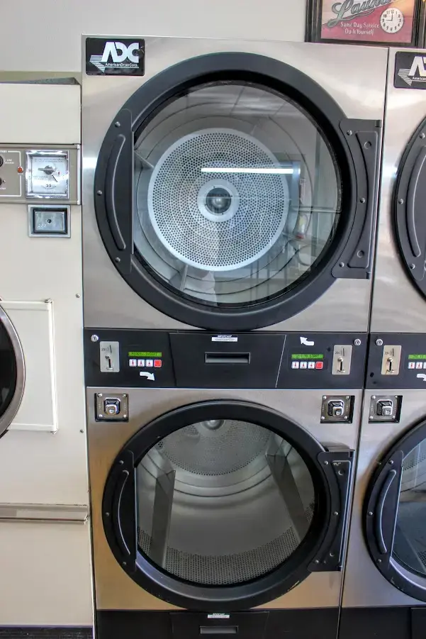 Faye's Laundry & Dry Cleaning - Image 8