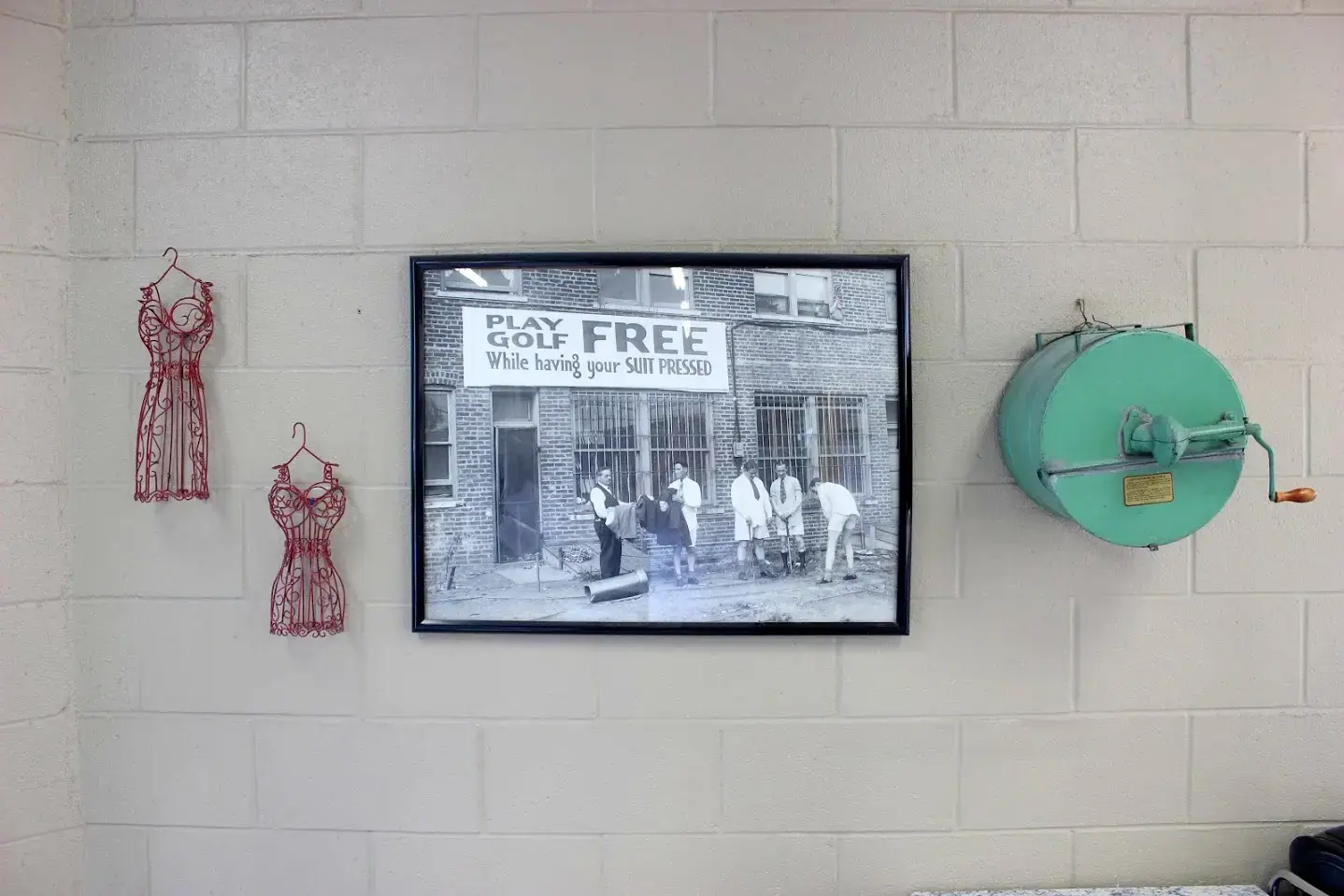 Faye's Laundry & Dry Cleaning - Image 8