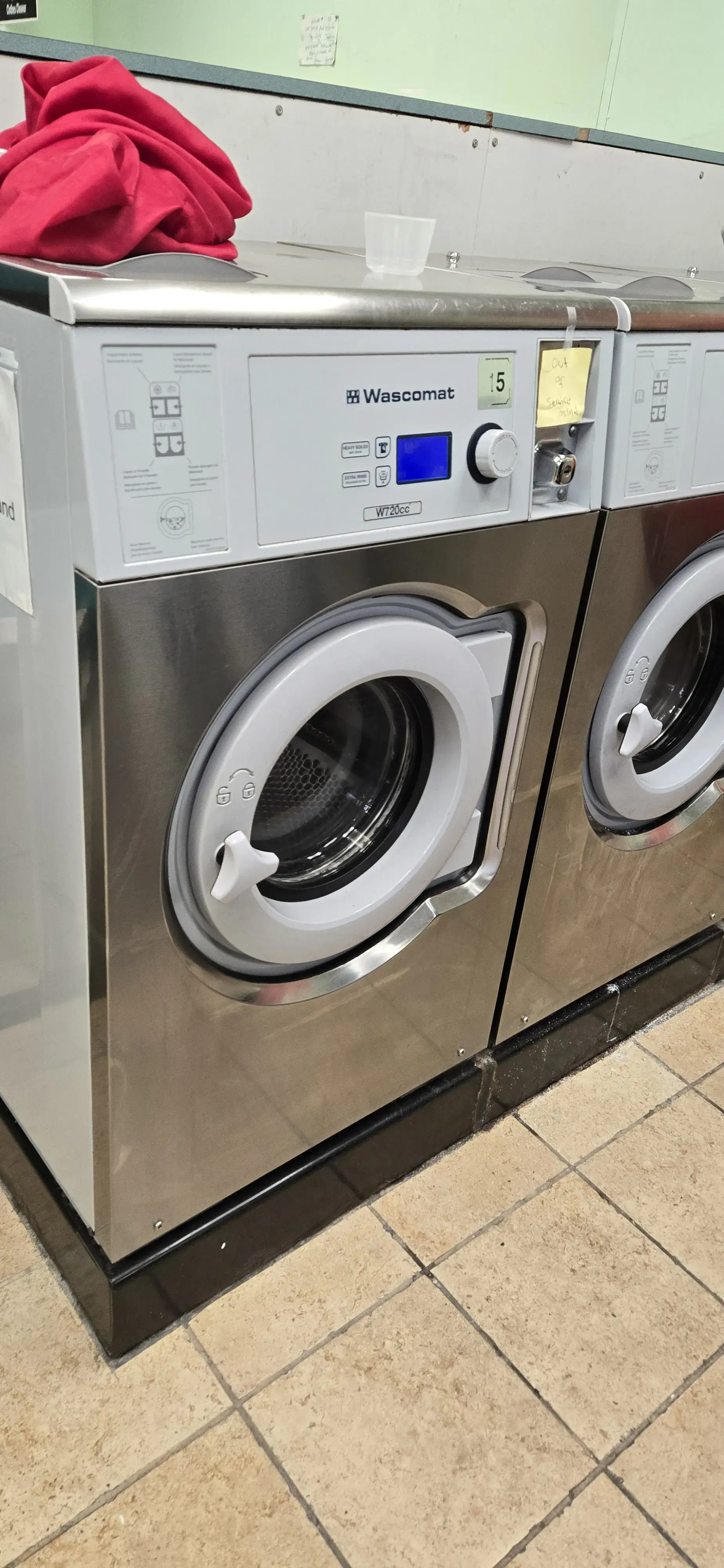 Featherstone Laundromat thumbnail 11
