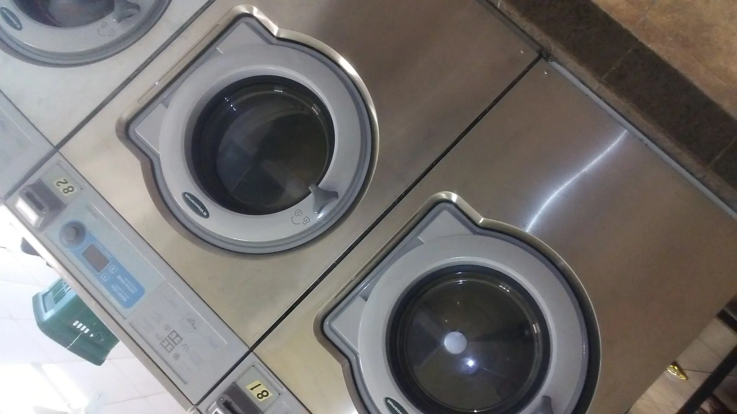 Federal Laundromat thumbnail 11