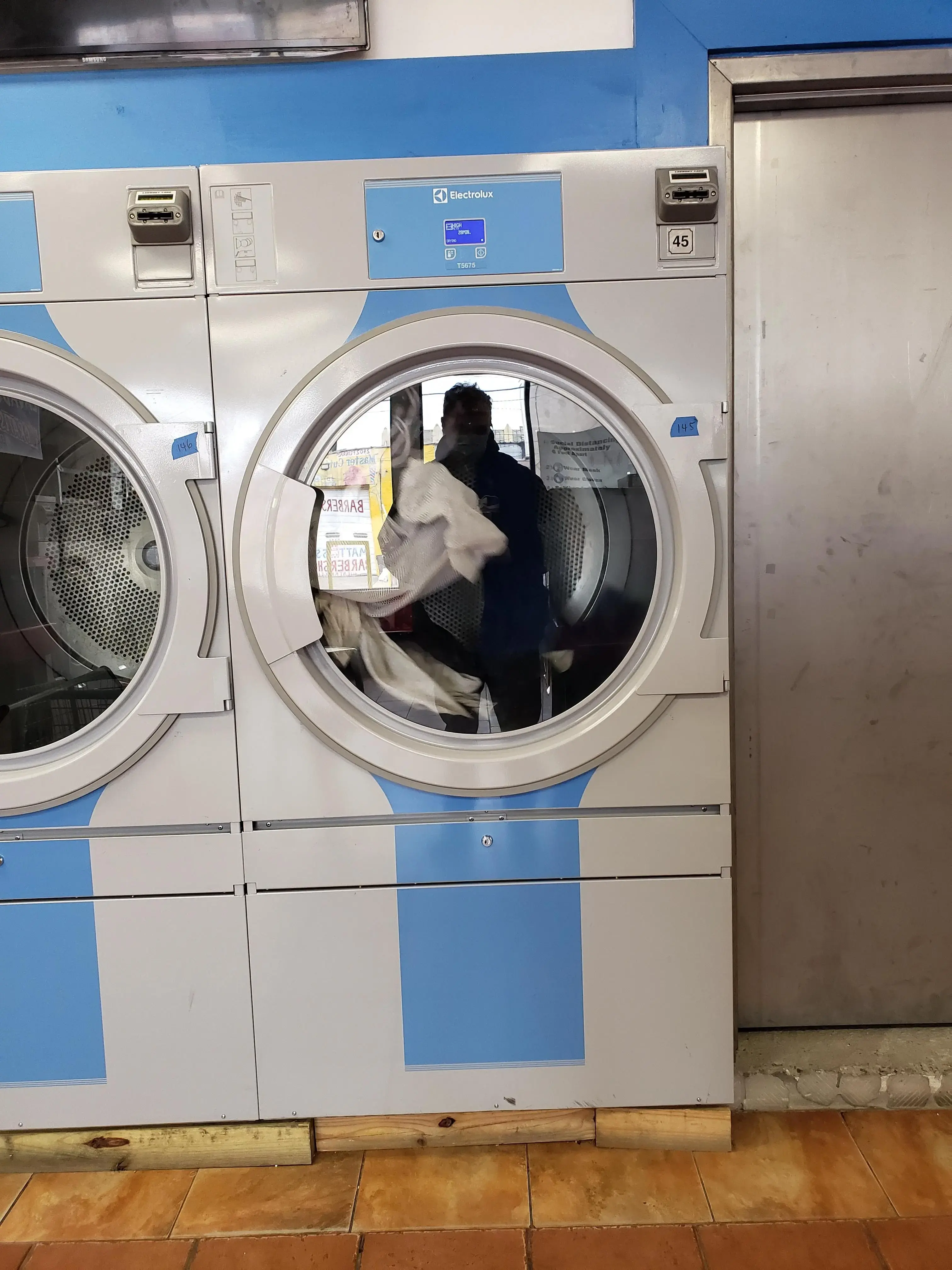 Federal Laundromat thumbnail 18