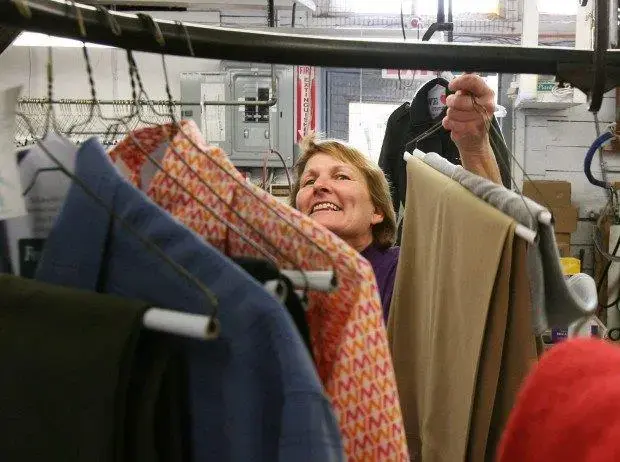Feigenbaum Cleaners thumbnail 9