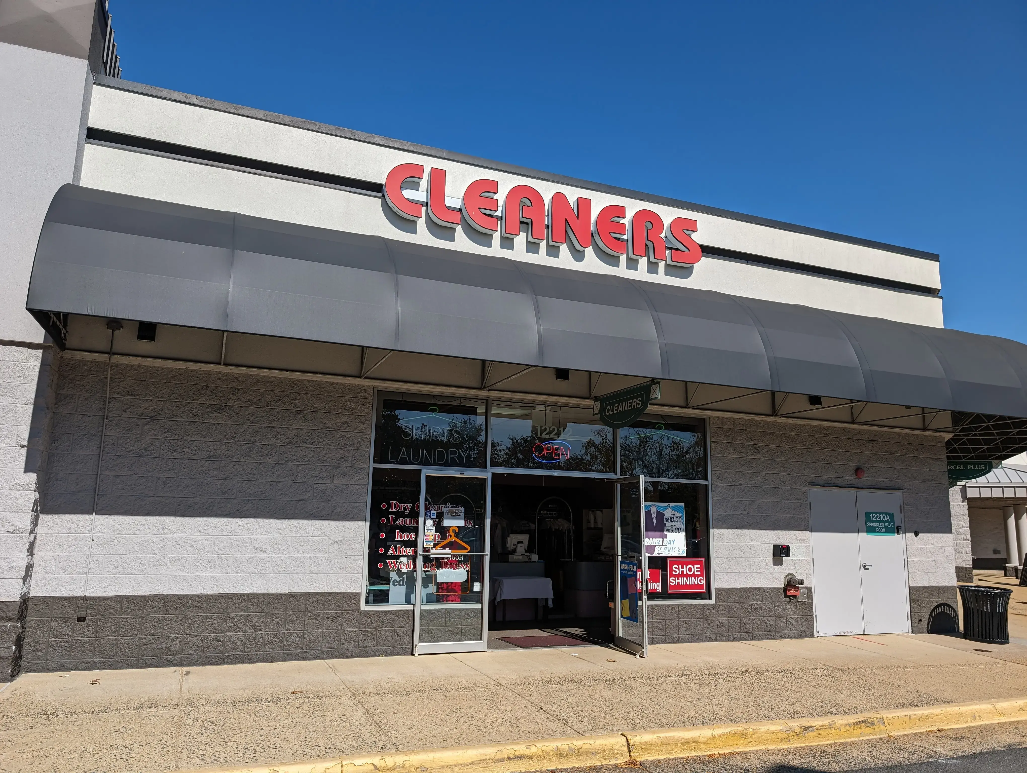 Festival Cleaners location