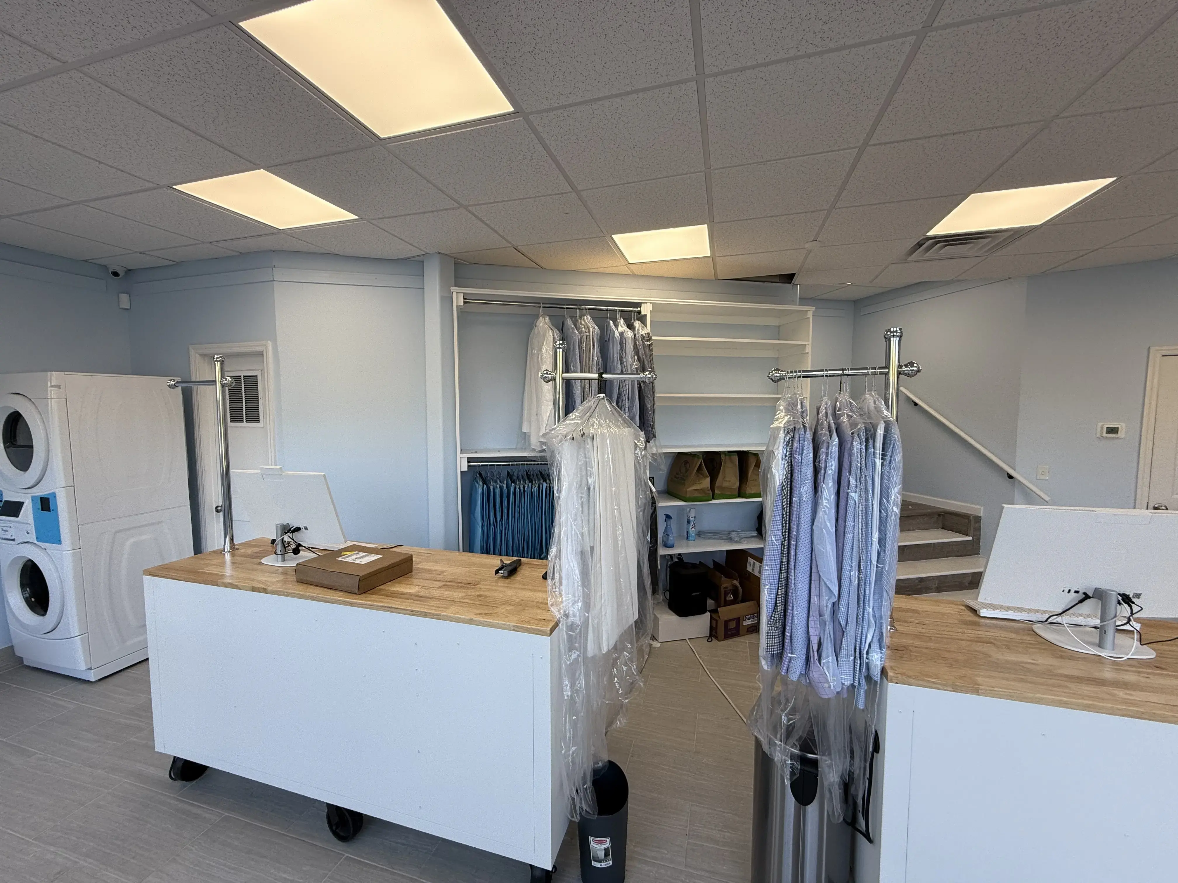 Fine Fabrics Cleaners & Alterations location