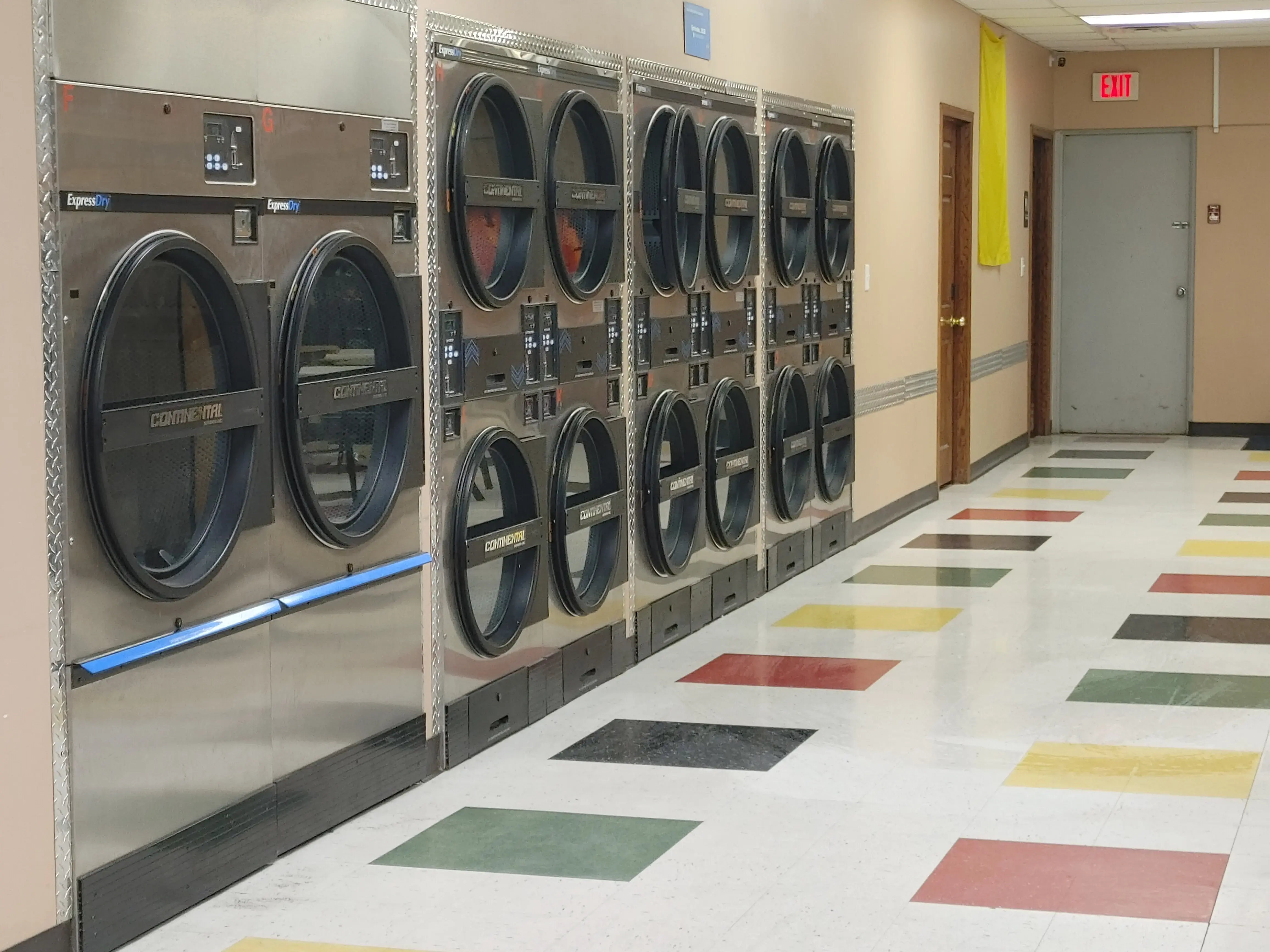 Finish Line Laundry thumbnail 2