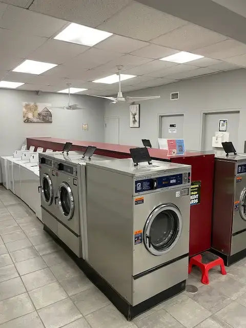 First Class Coin Laundry thumbnail 11