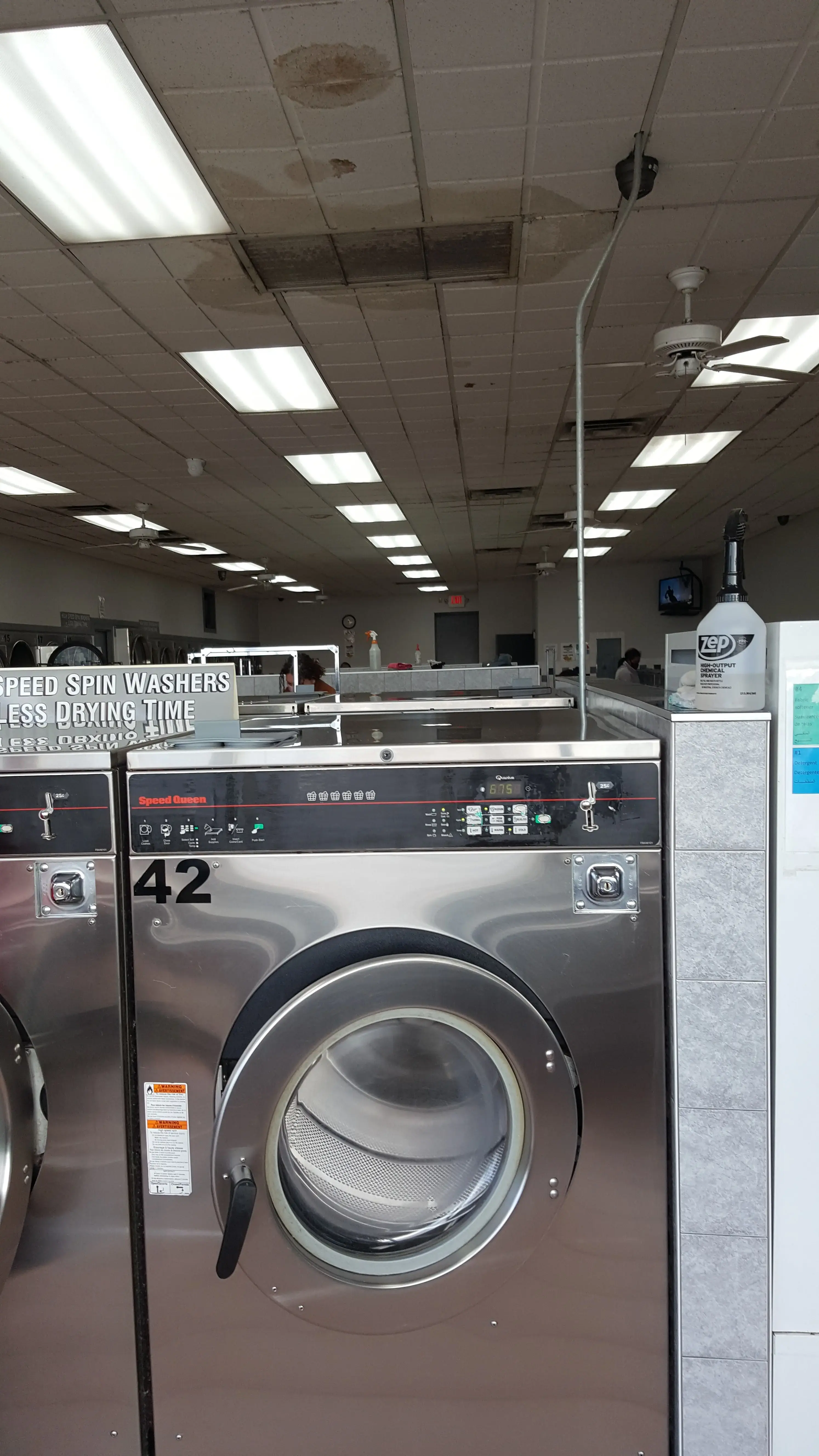 First Street Laundromat thumbnail 1