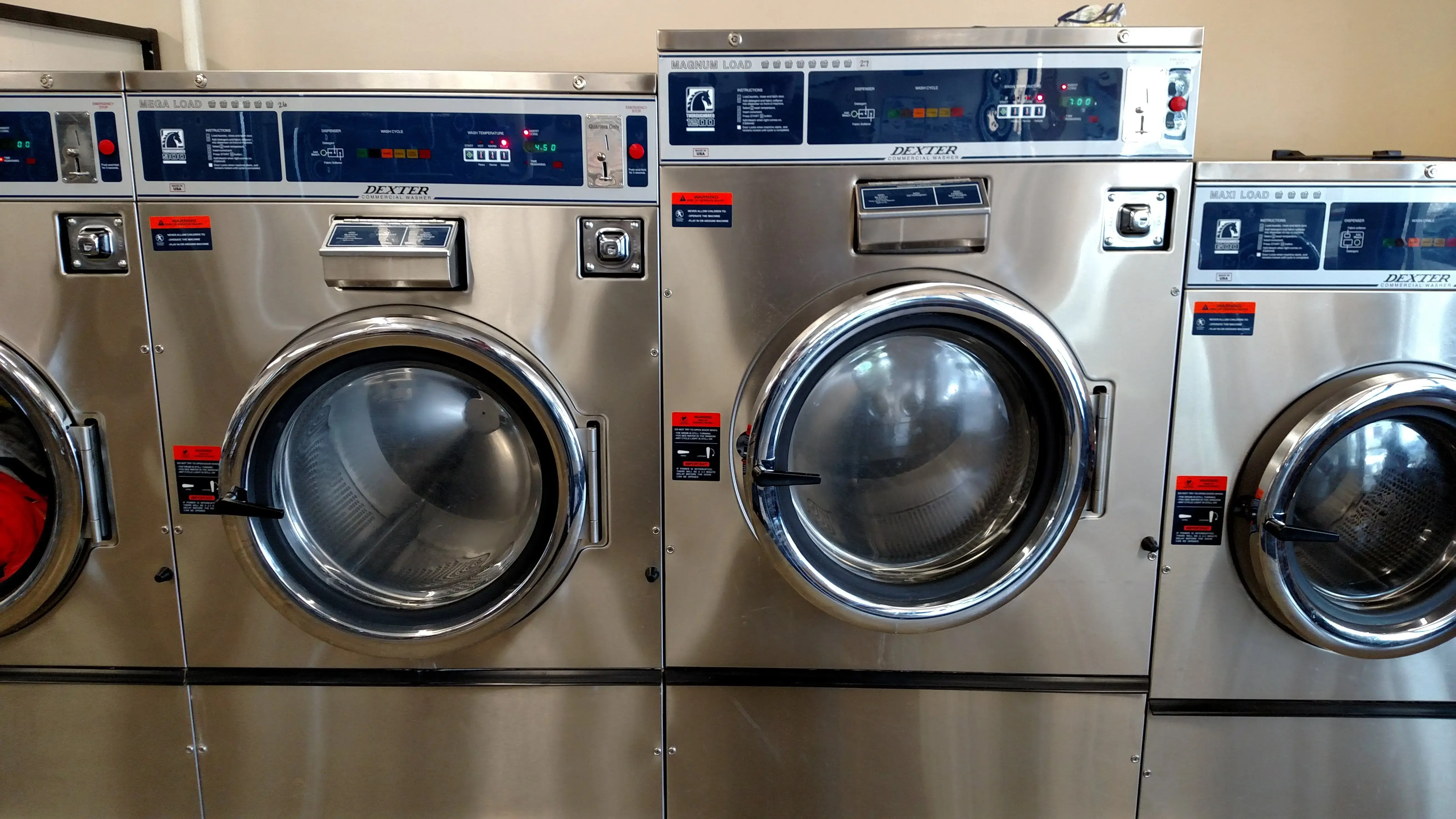 First Street Wash N Dry - Image 15