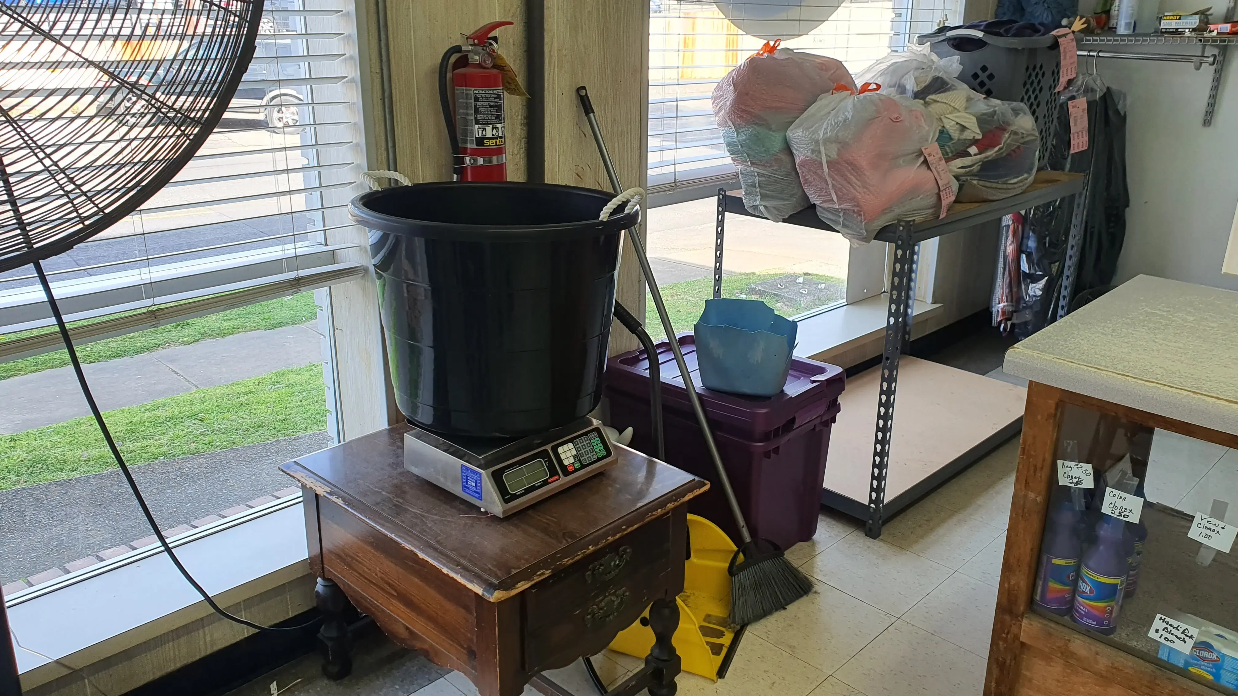 Five Points Highlander Laundry - Image 17