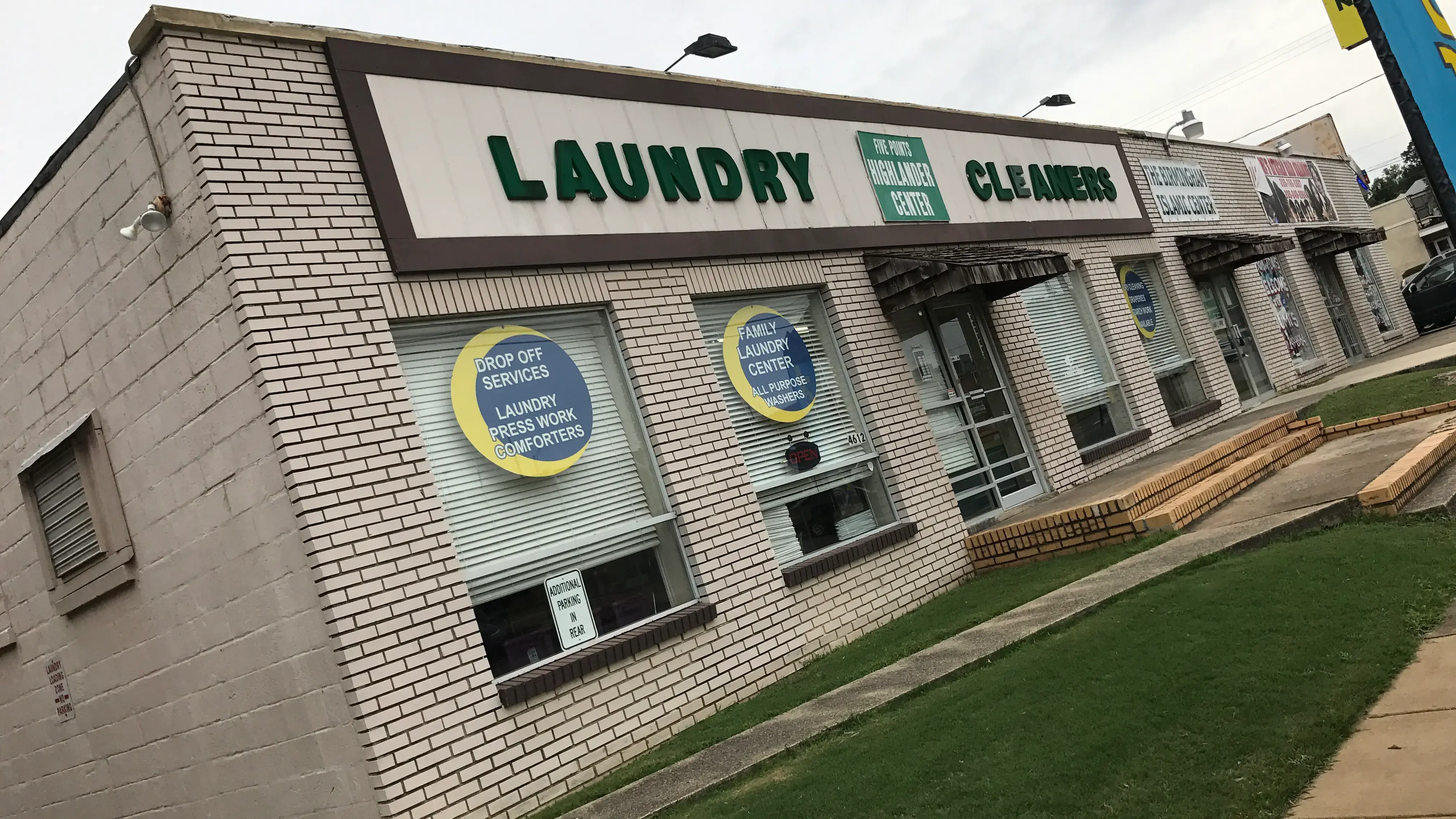 Five Points Highlander Laundry location