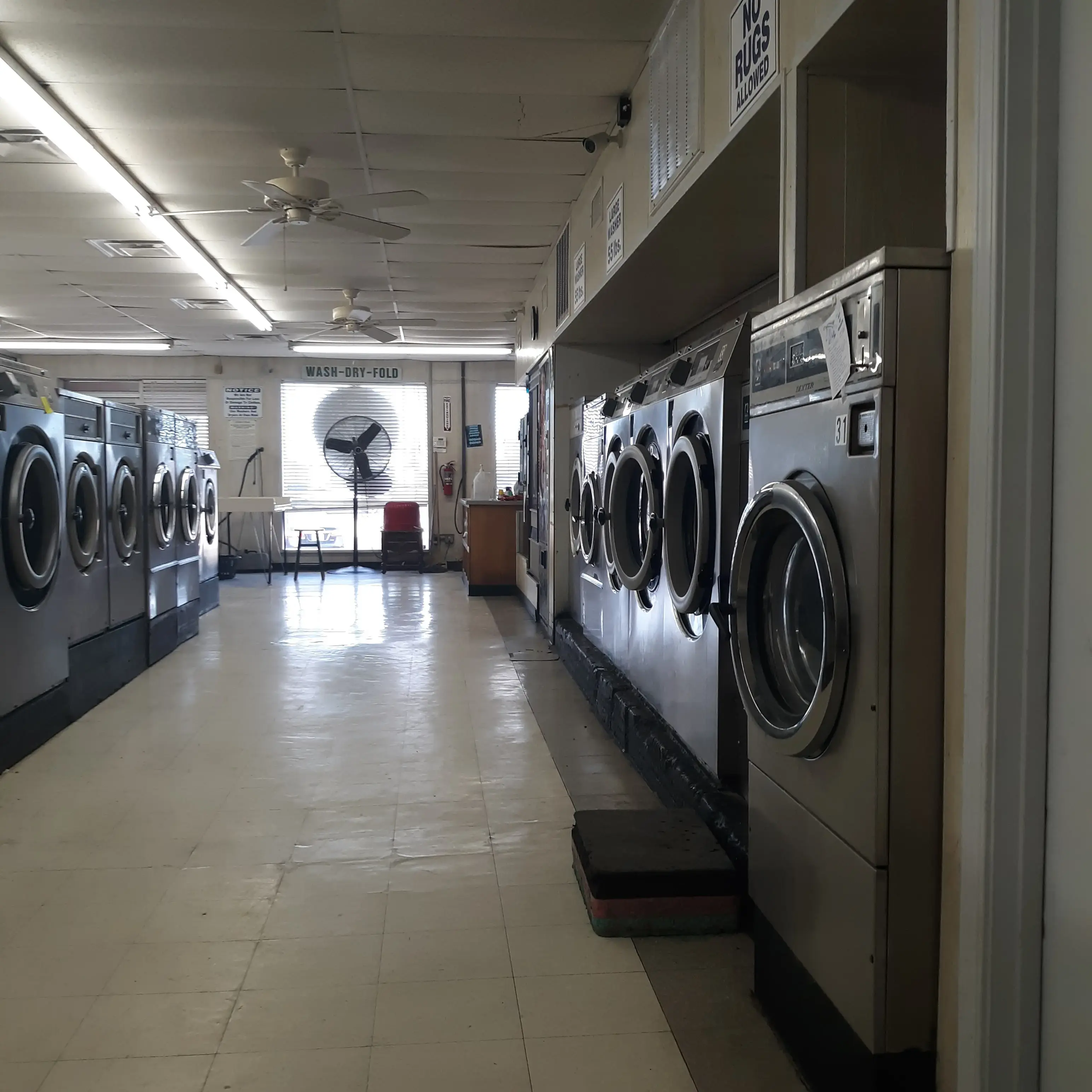 Five Points Highlander Laundry - Image 2