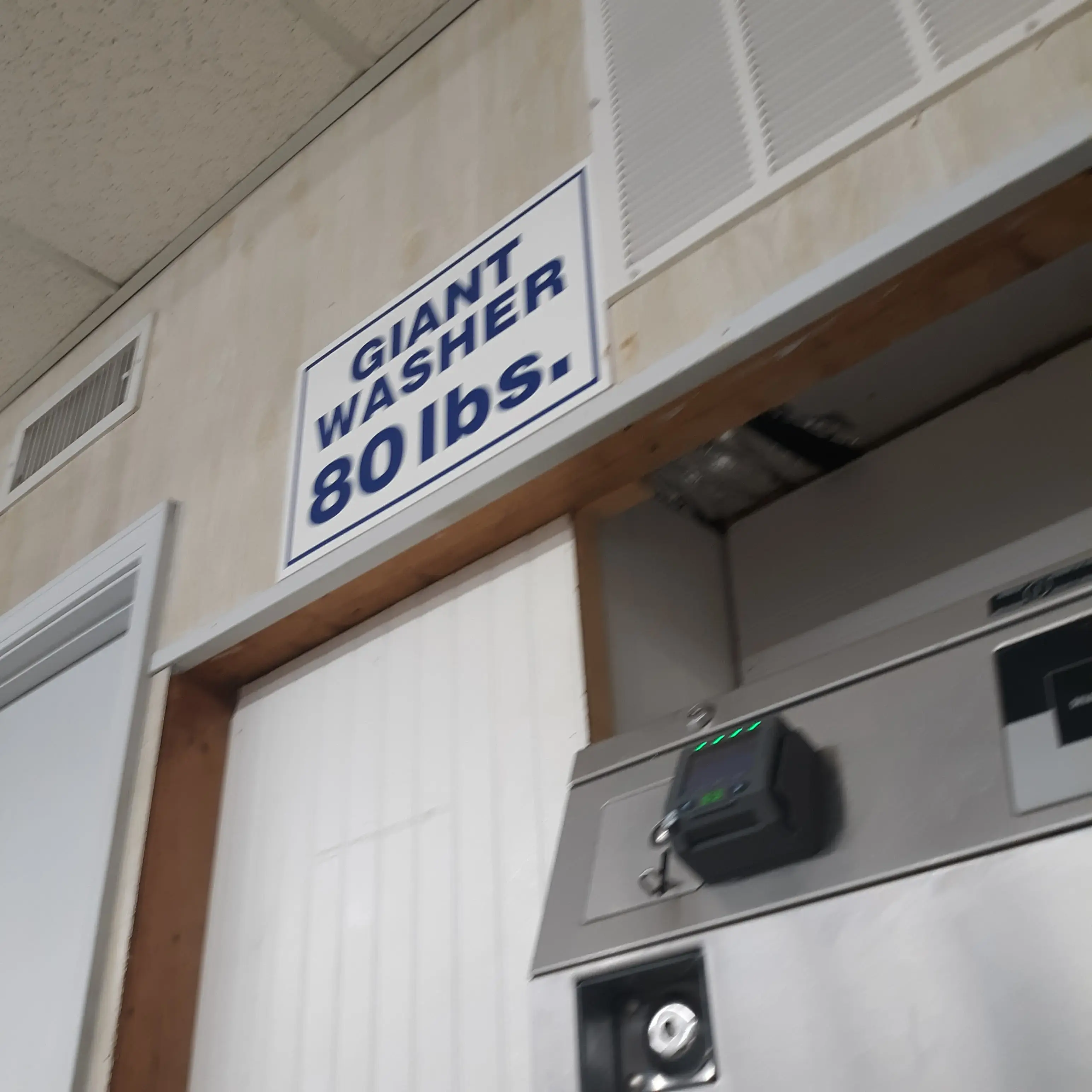 Five Points Highlander Laundry - Image 19