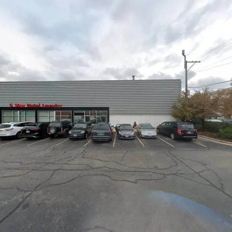 Five Star Laundry-Chicago Llc - Image 5