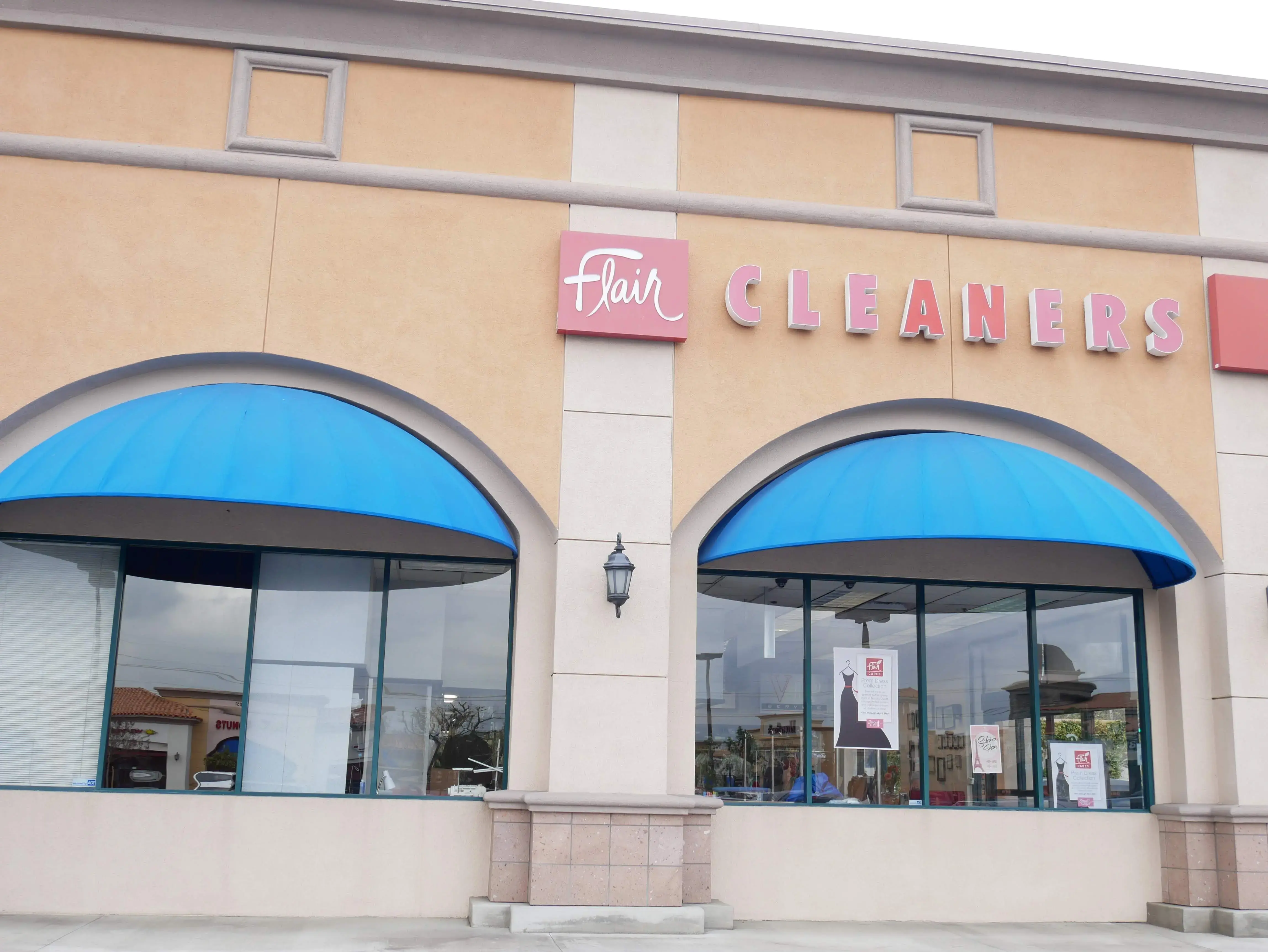 Flair Cleaners - Valencia & Santa Clarita Dry Cleaners - Image 18