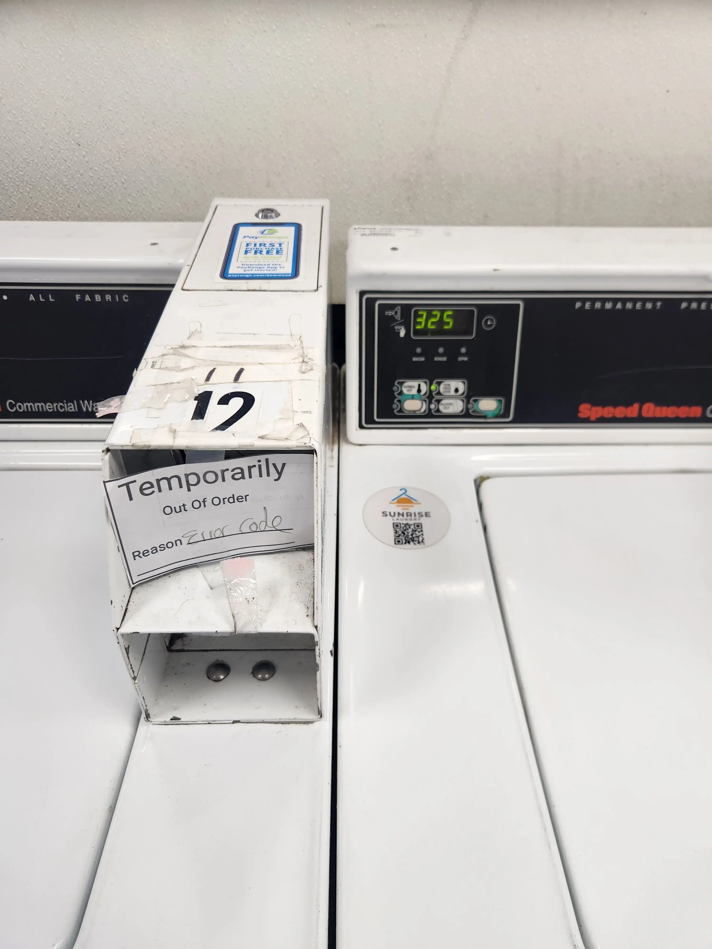 Flamingo Laundry - Image 14