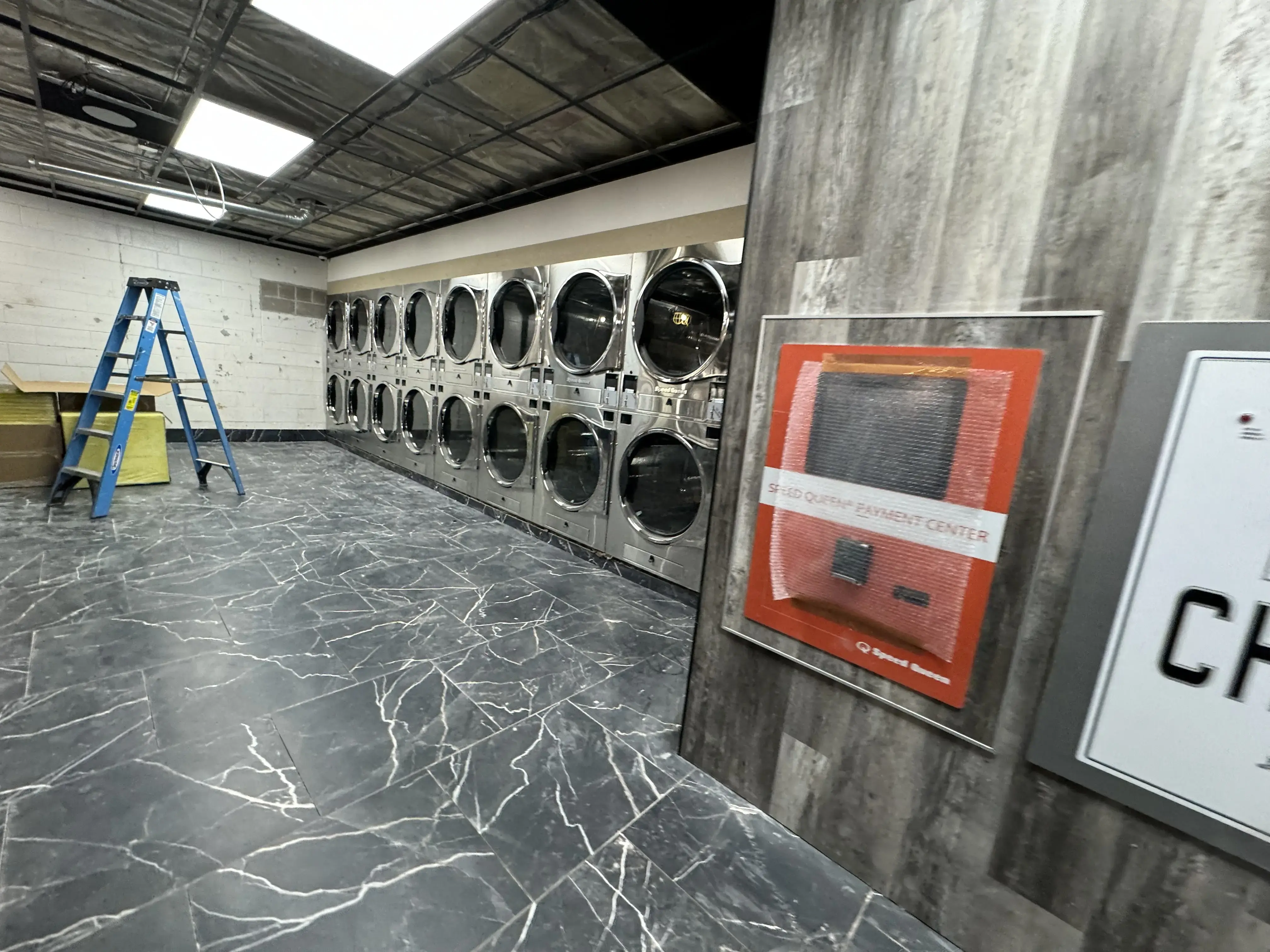 Flash Laundromat Waukesha thumbnail 9