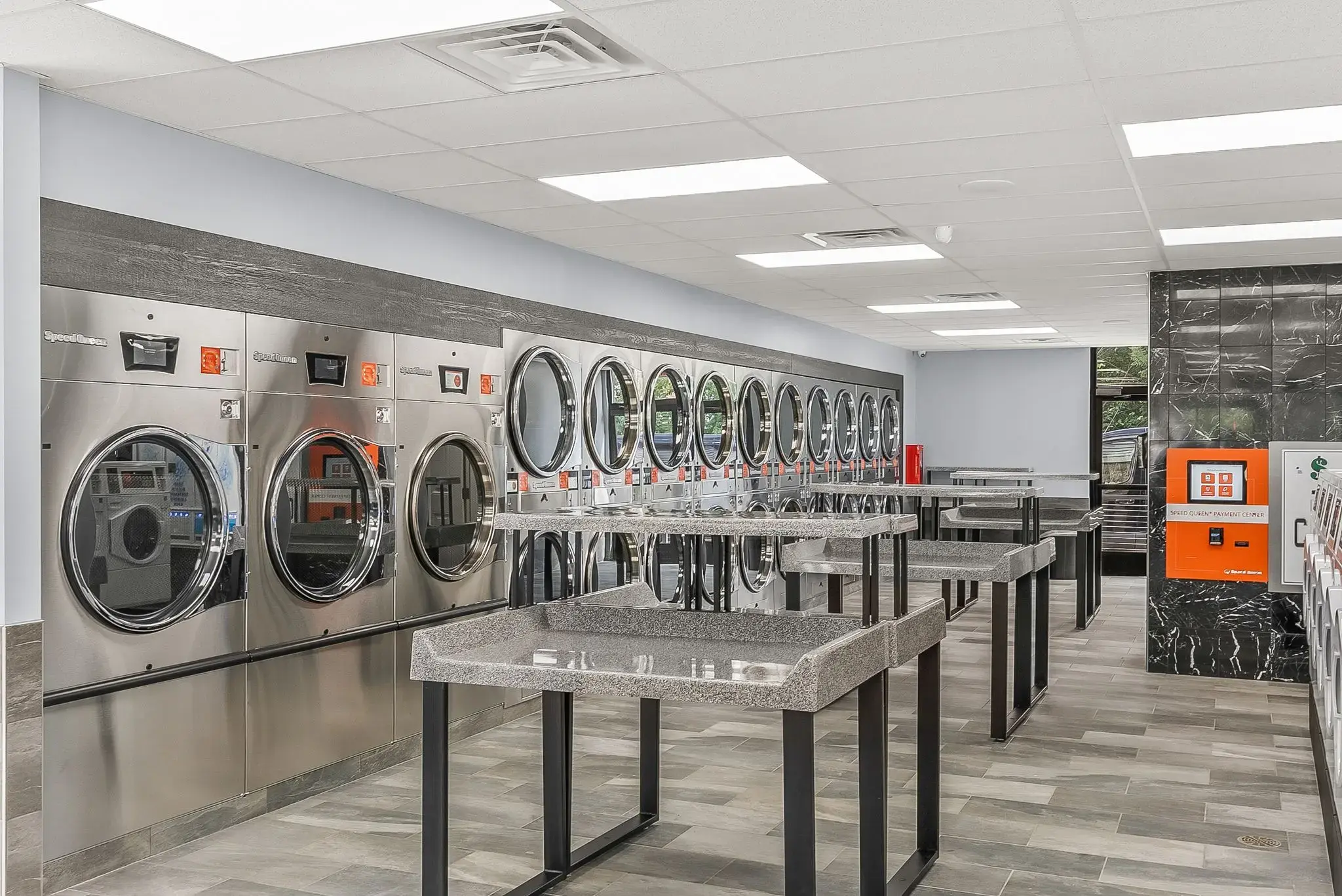 Flash Laundromat West Allis - Image 1