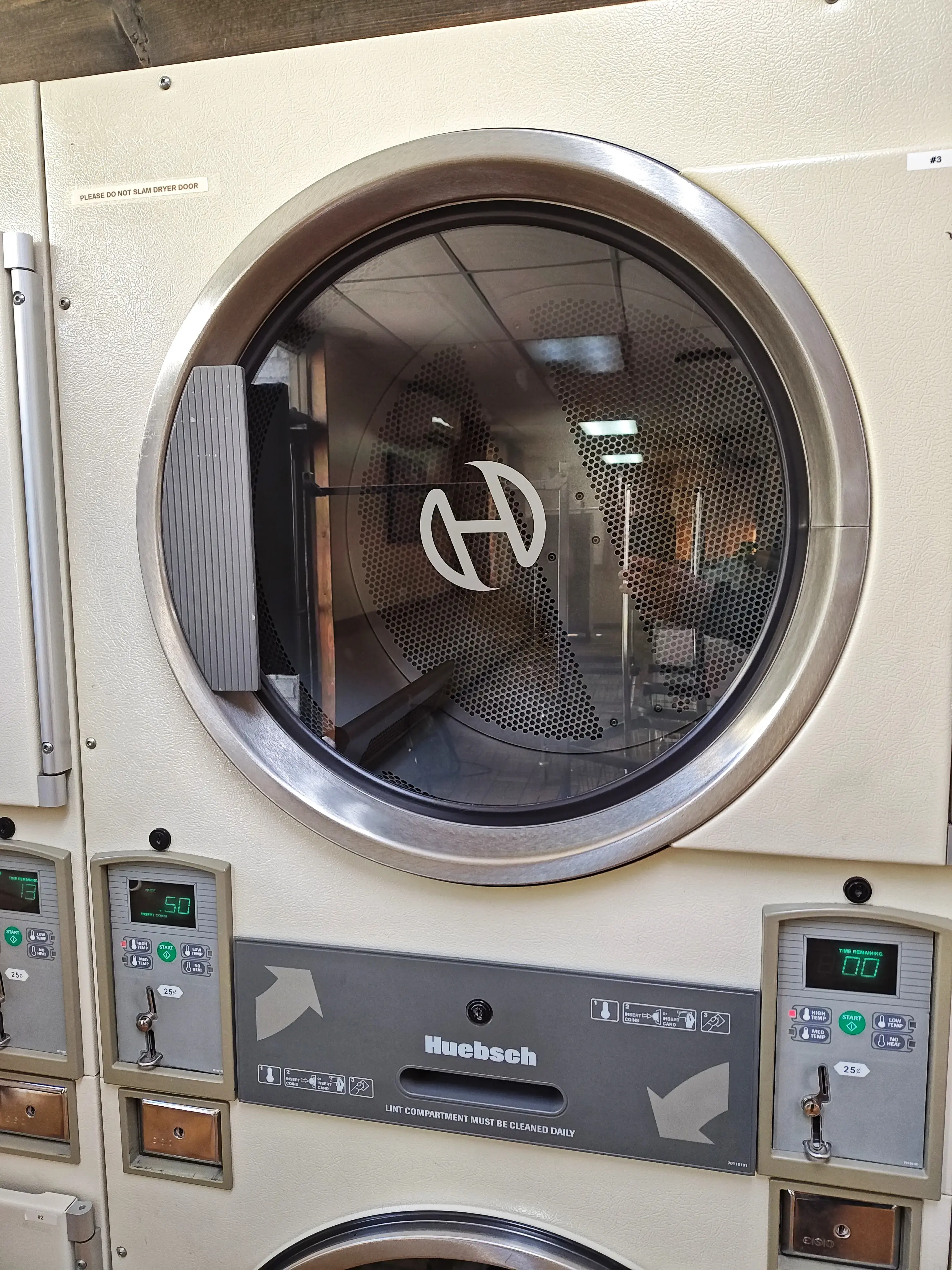 Flat Iron Laundry Center - Image 10