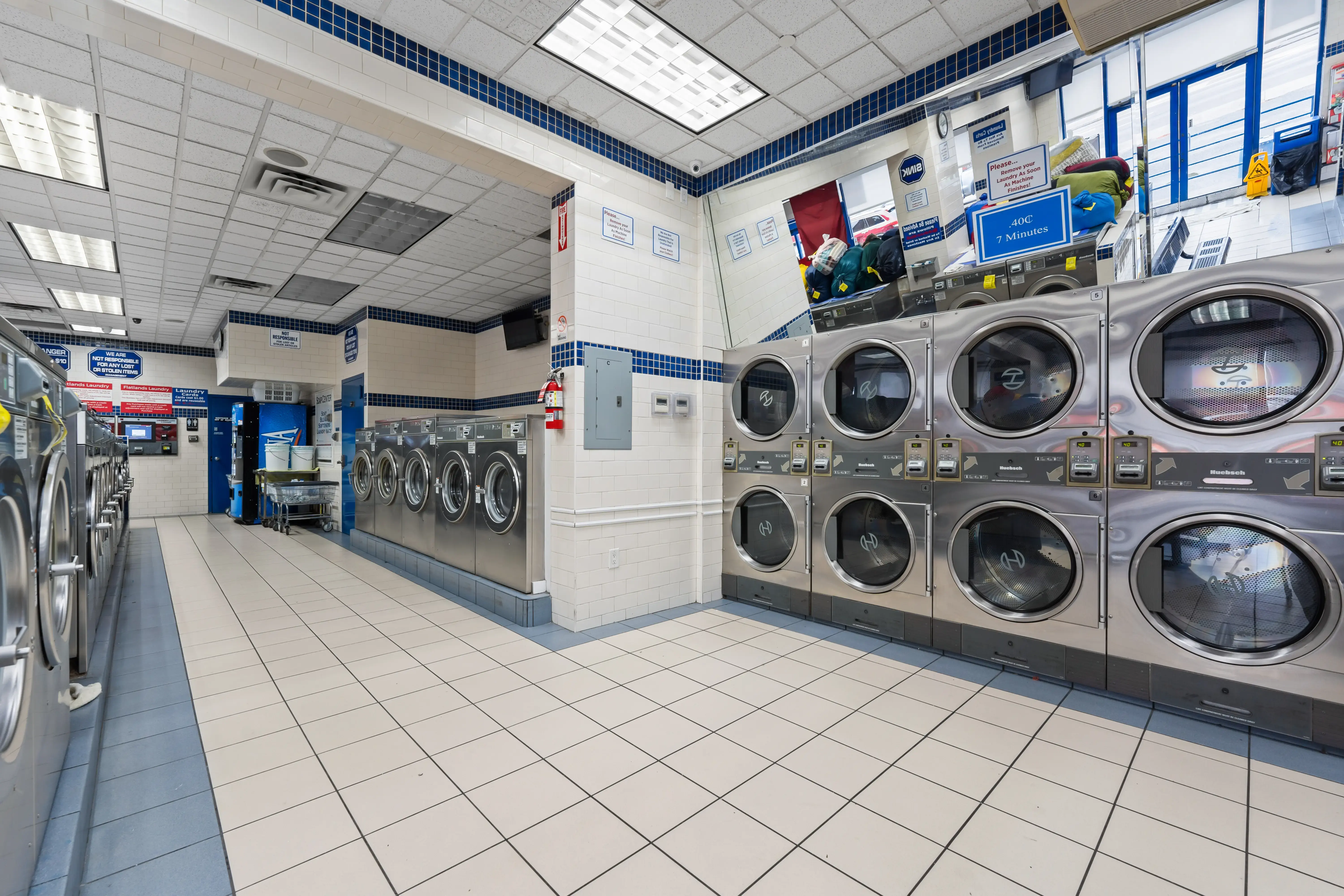 Flatlands Laundromat & Wash and Fold thumbnail 13