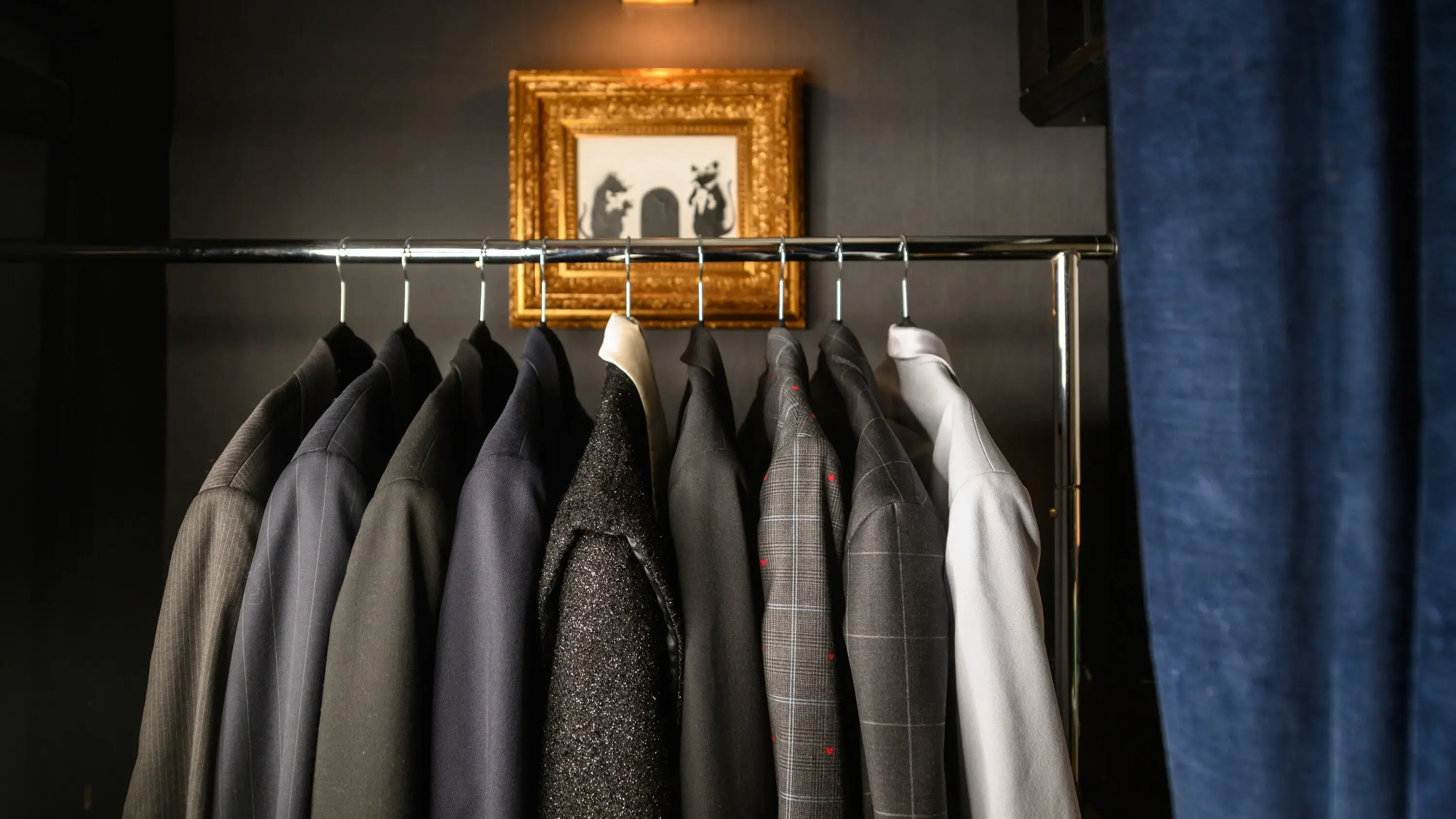 Fleetwood Laundry & Dry Cleaners - Laundromat thumbnail 10