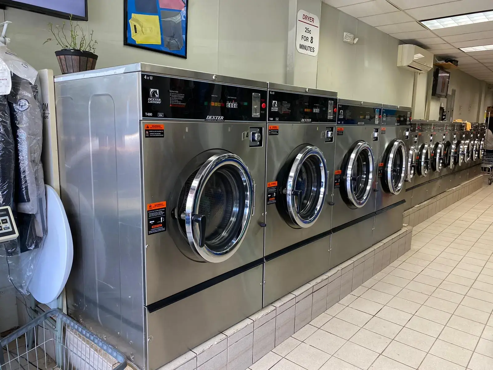 Fleetwood Laundry & Dry Cleaners - Laundromat location