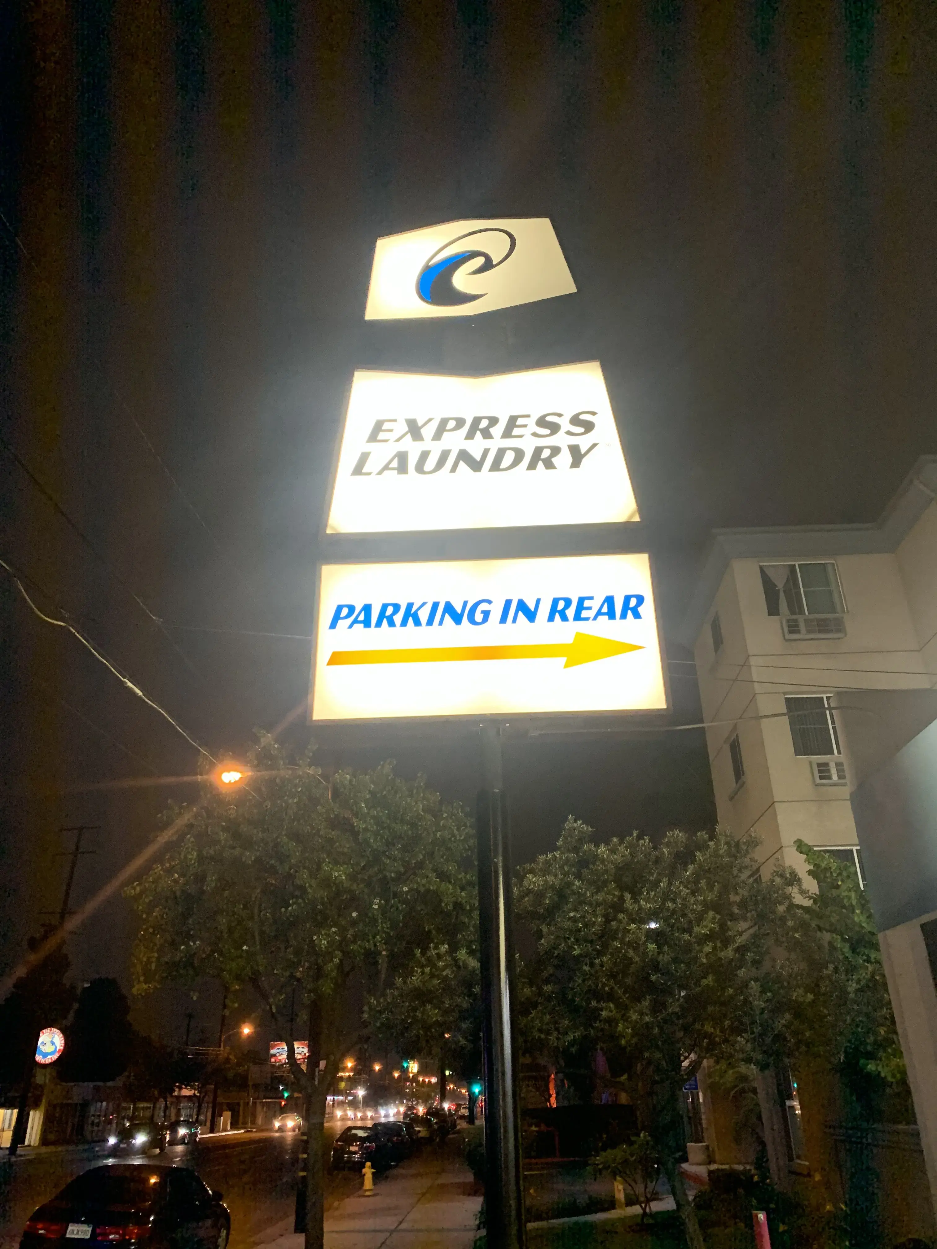 Florence Express Laundry thumbnail 18