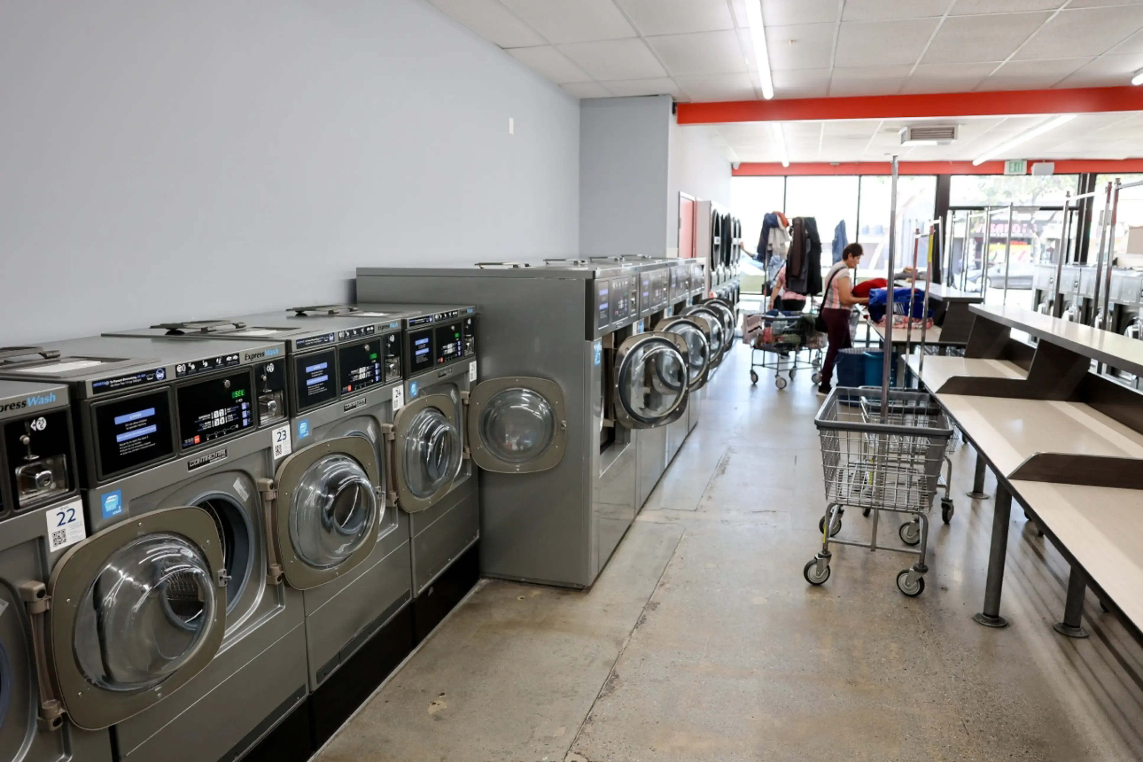 Florence Express Laundry thumbnail 3
